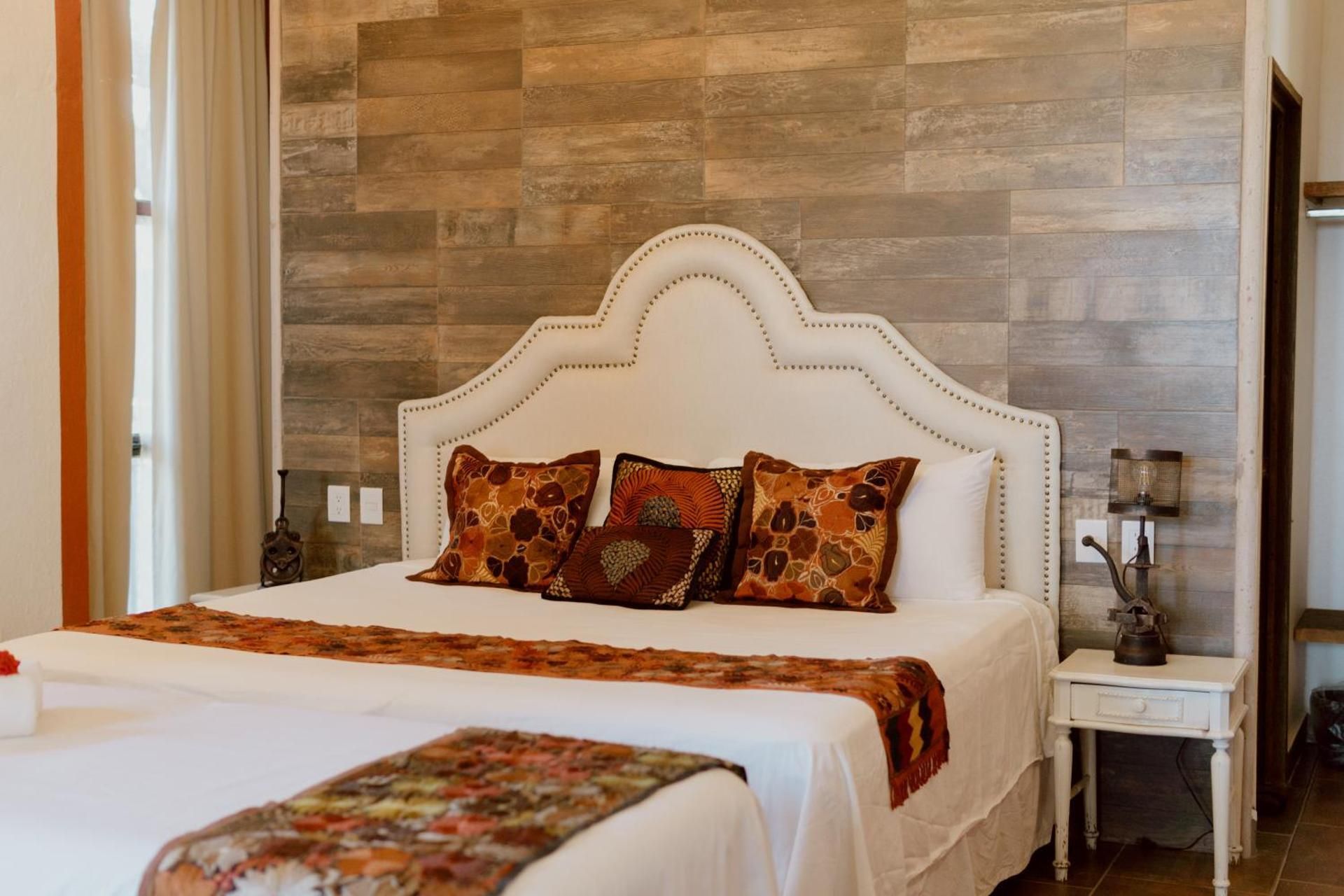 Suite with Lake View