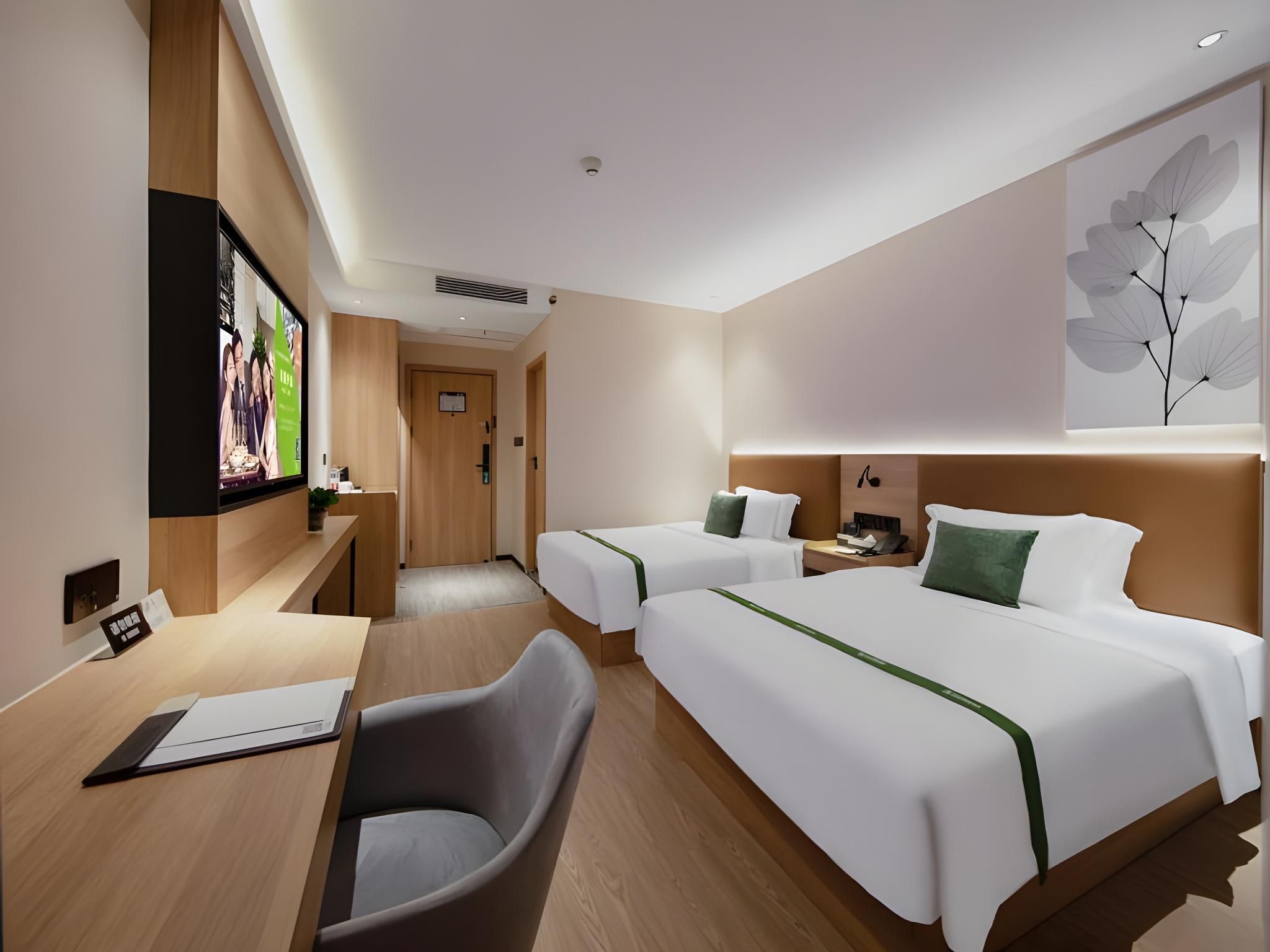 Green Tree Inn Jiaxing Haining Leather City Twin Deluxe Room 2