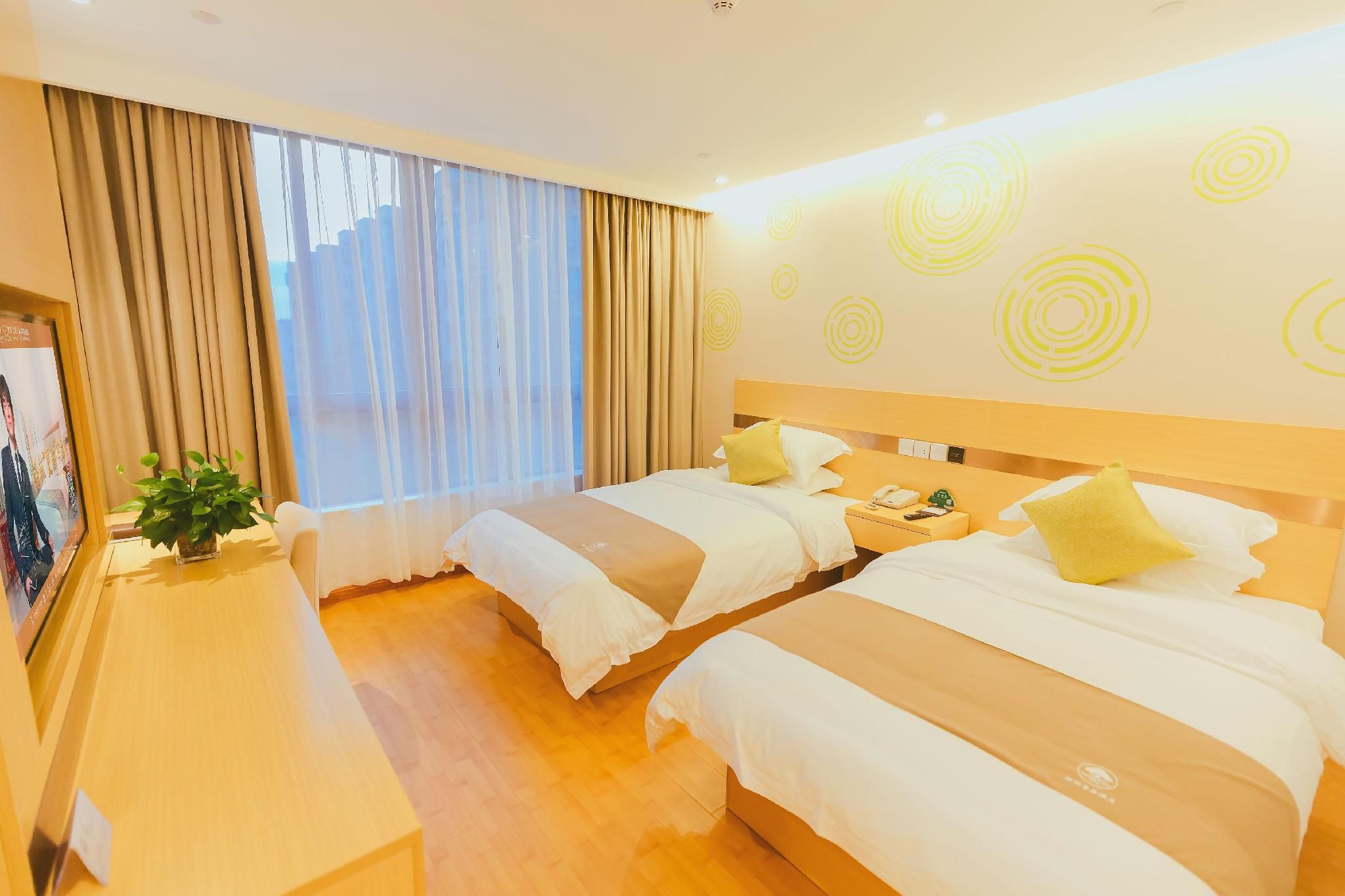 2 Bed Twin Superior Room
