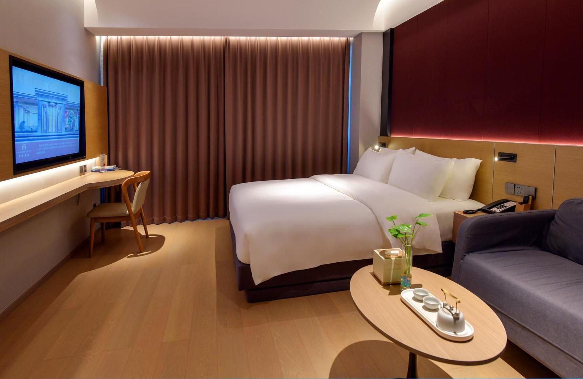 Superior Queen Room