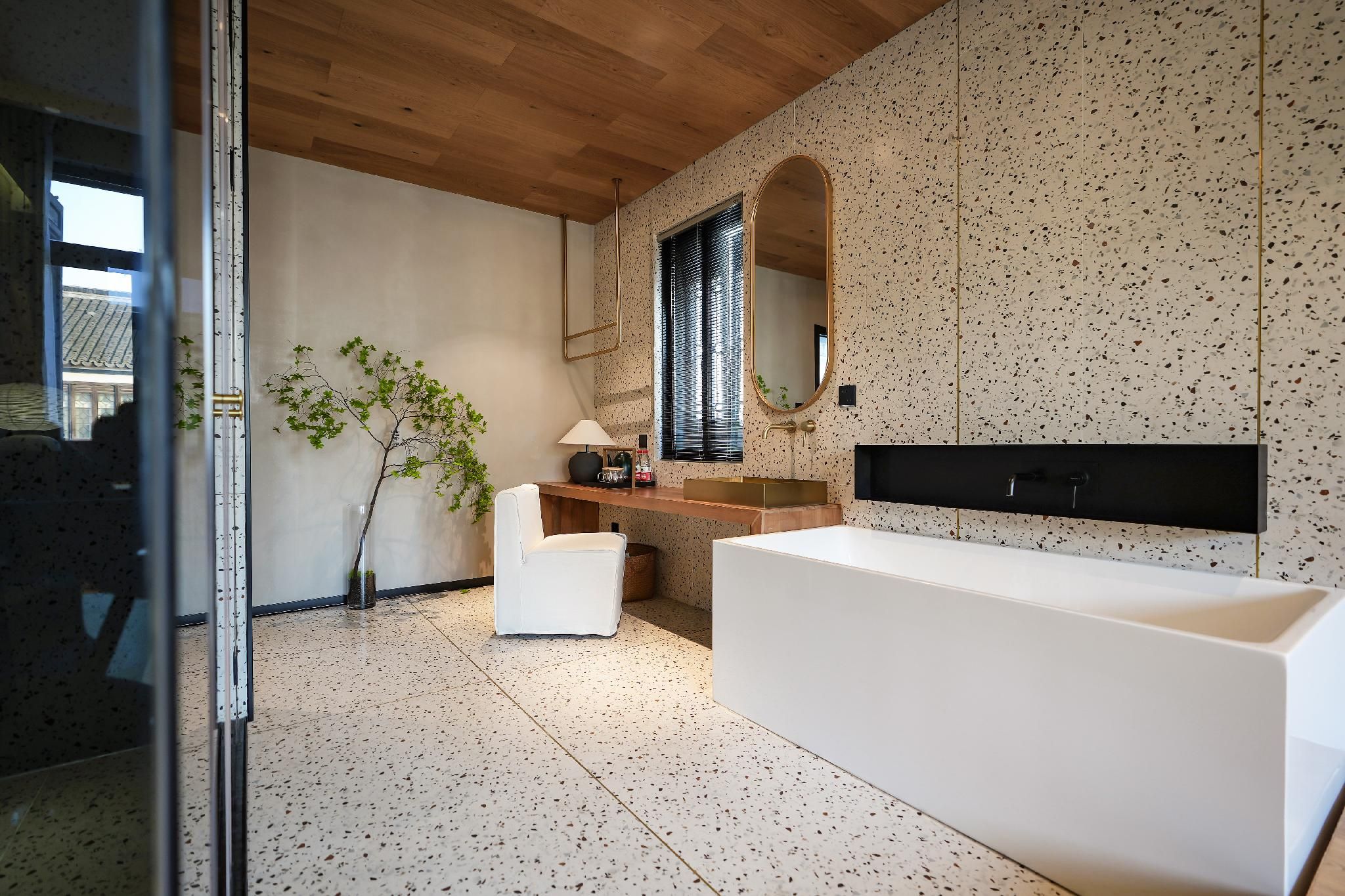 Twin Room A - Non-Smoking