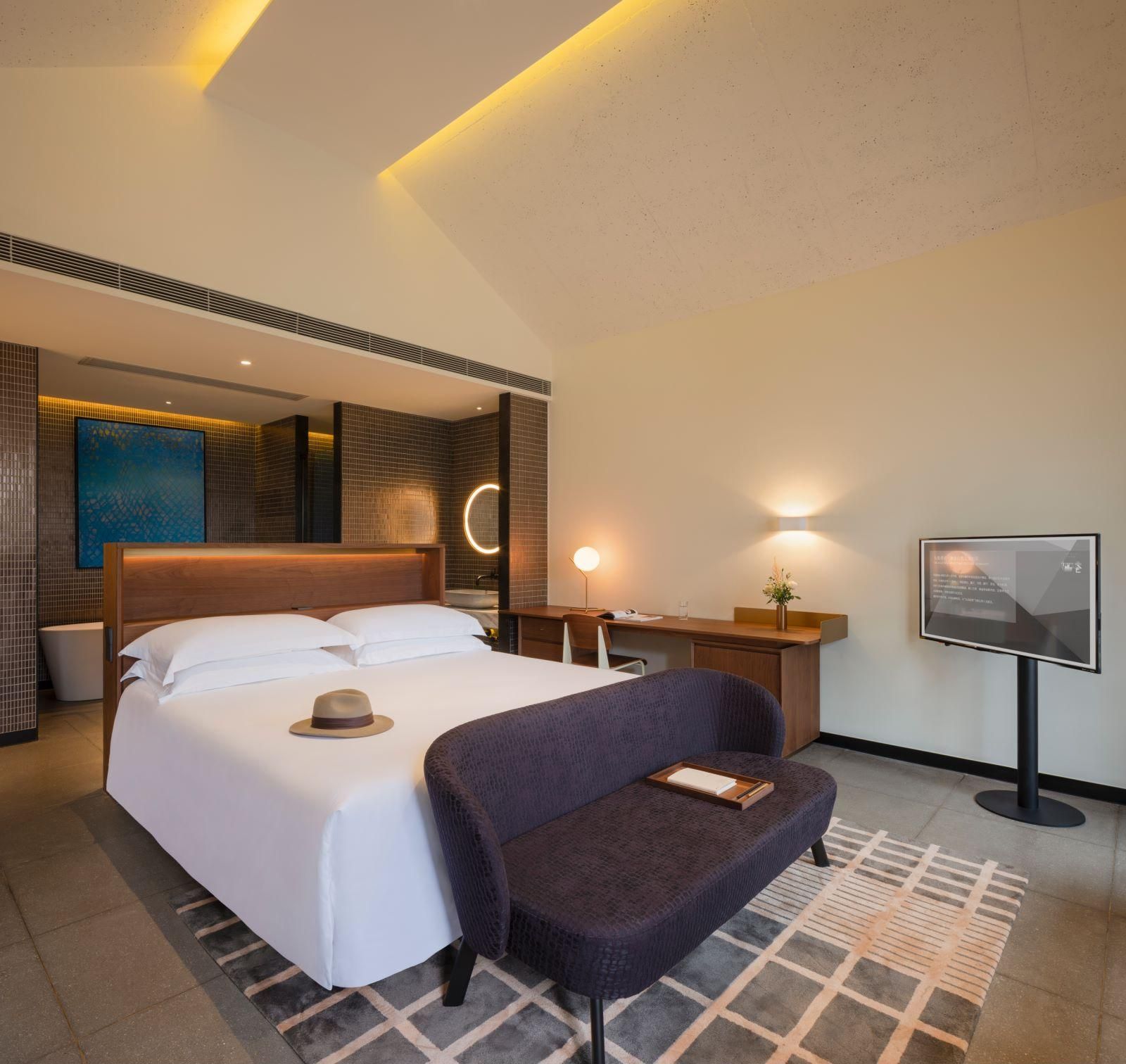Superior King Room - Non-Smoking