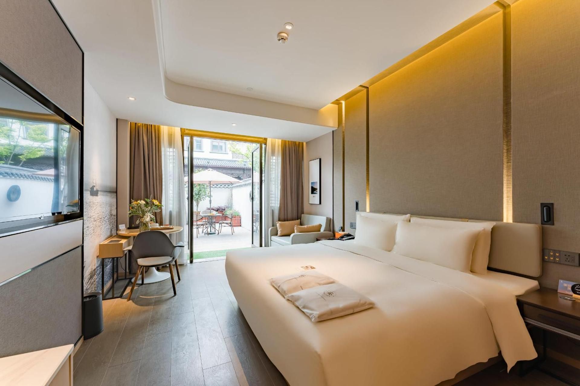 Atour - Xingyao 1 Bed Room with Garden View