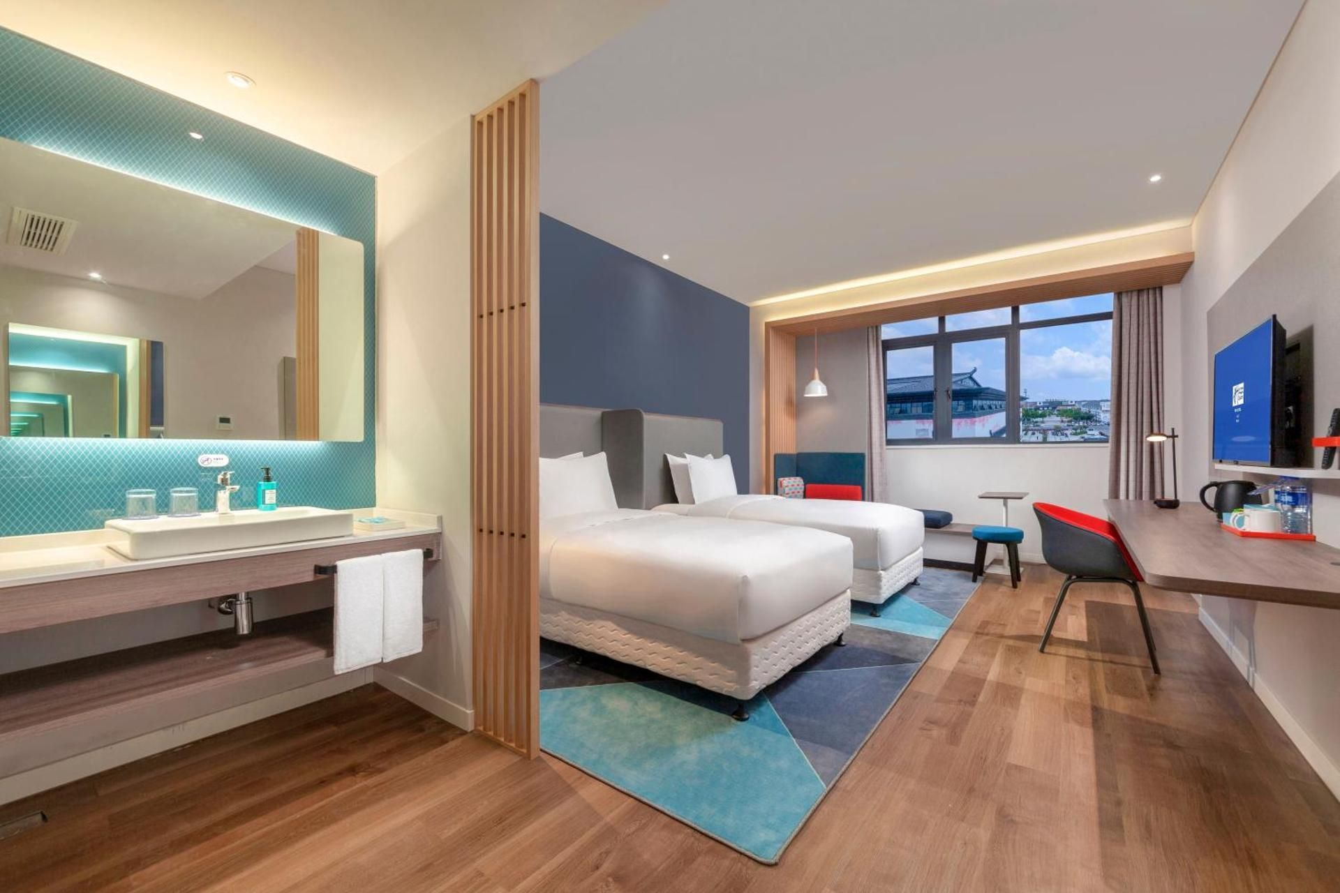 2 Twin Standard Extra Floor Space