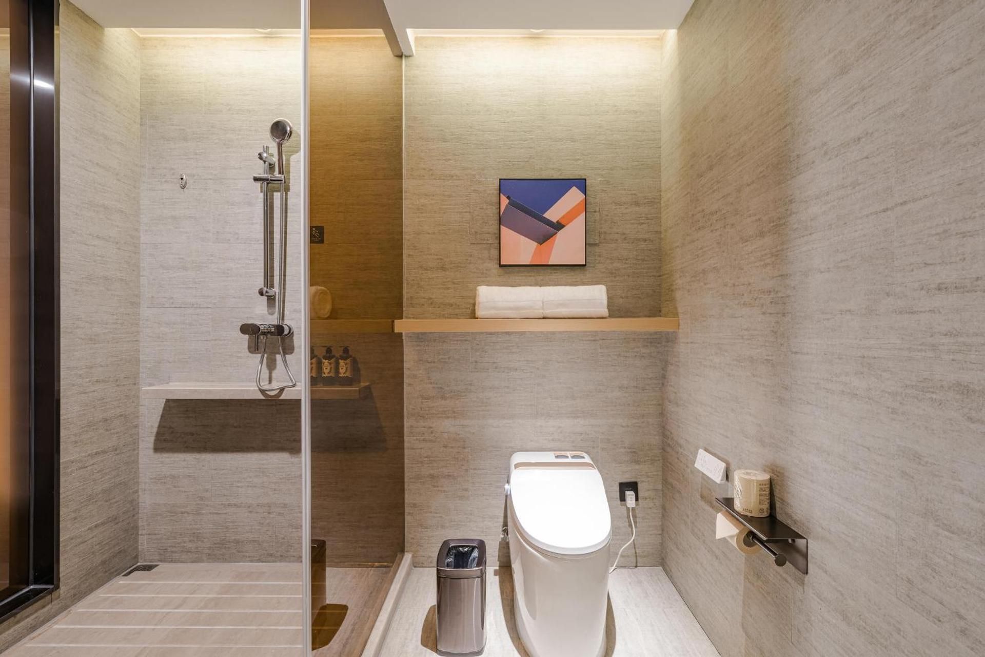 Suite with City View