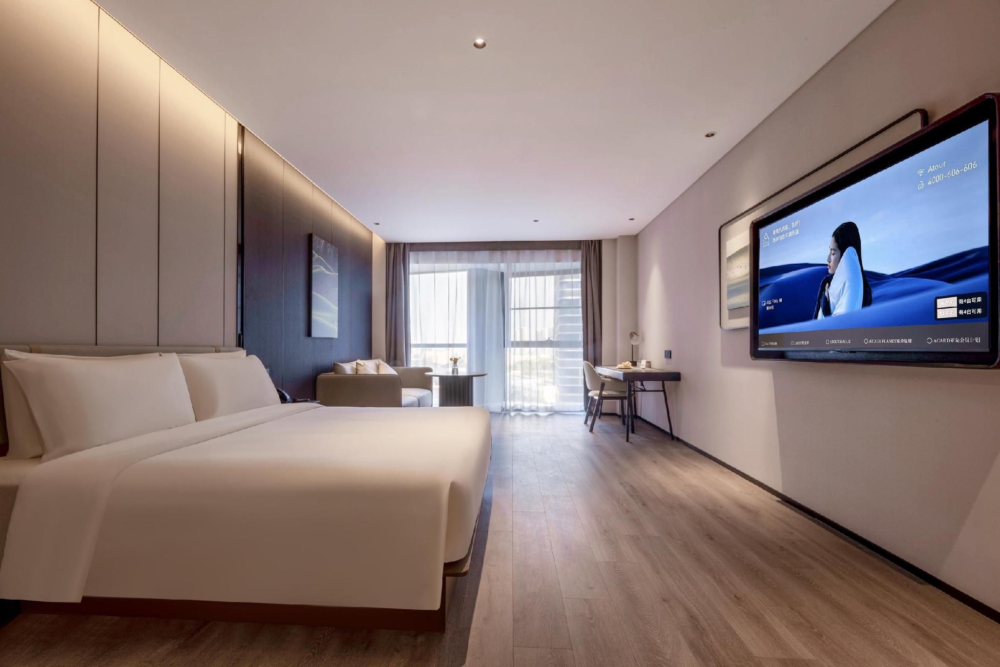Executive room, Guest room, 1 Queen
