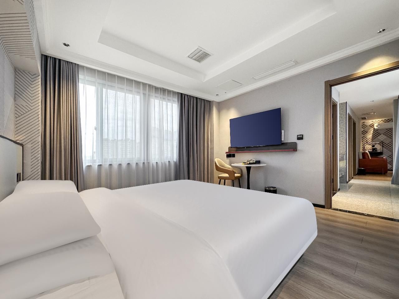 Dossen - Executive Suite