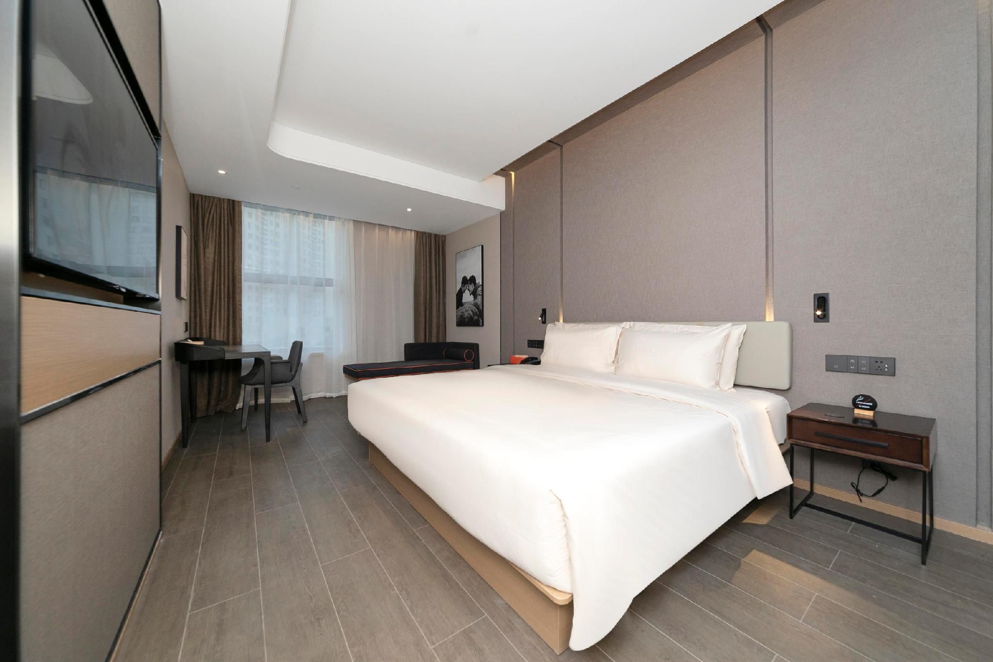 Atour Hotel Jiaxing Nahu Yaohan Mall Atour - Elegant 1 Bed Room