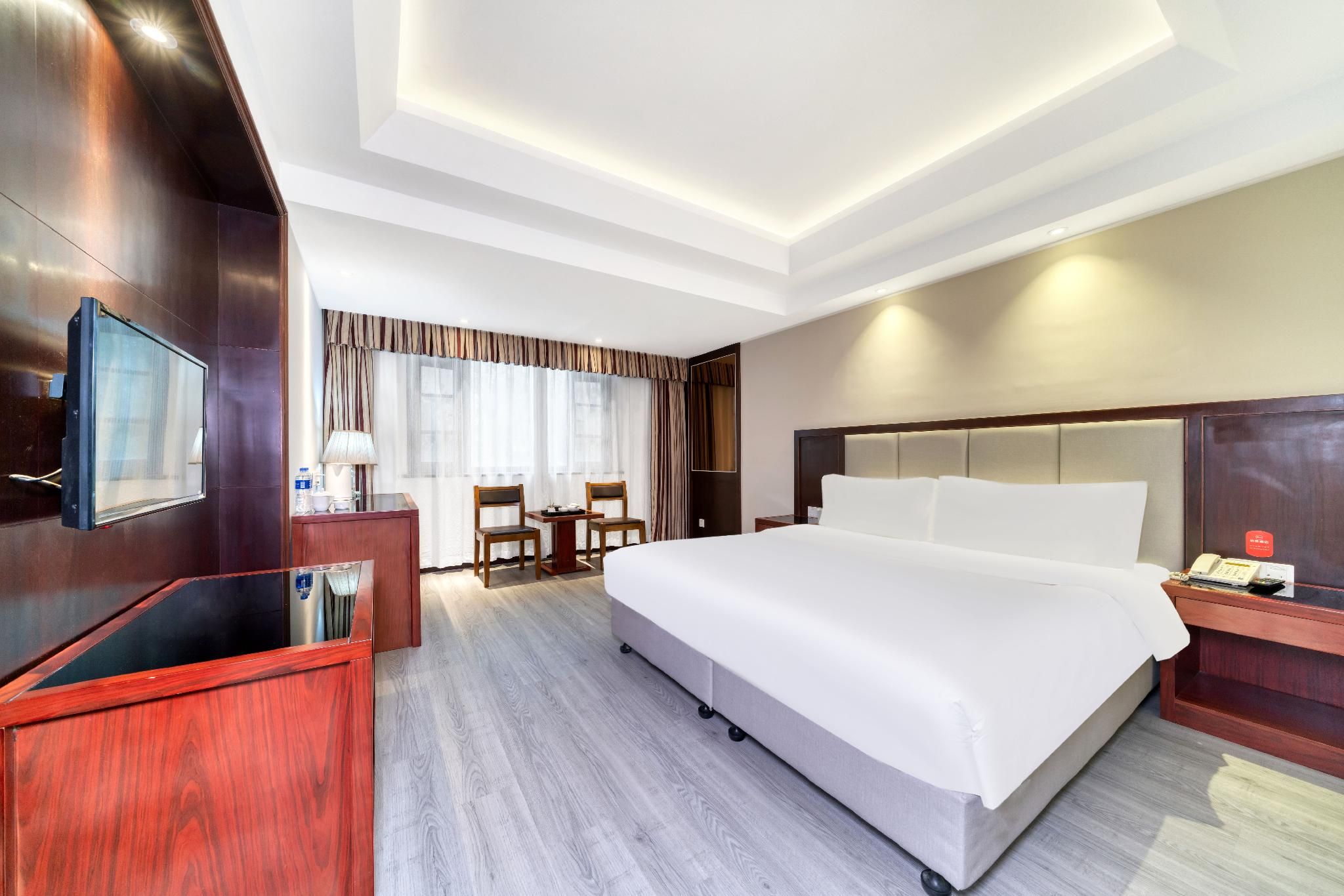 Business Queen Bed Room