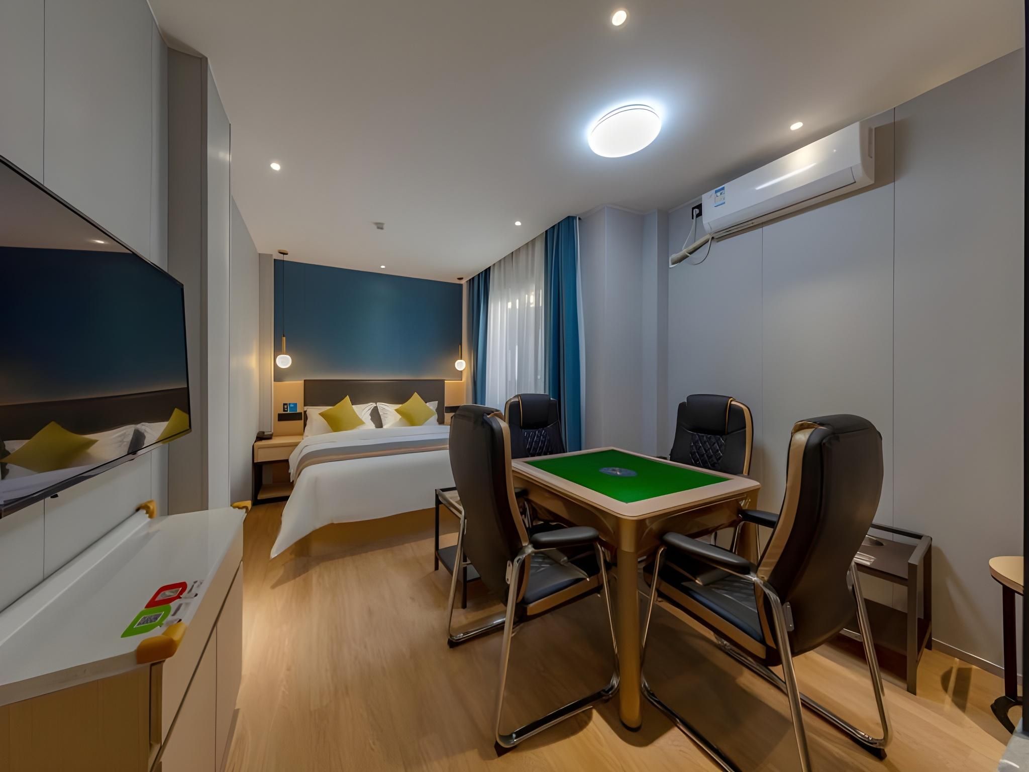 GTI - Feature 1 Bed Room, Mahjong
