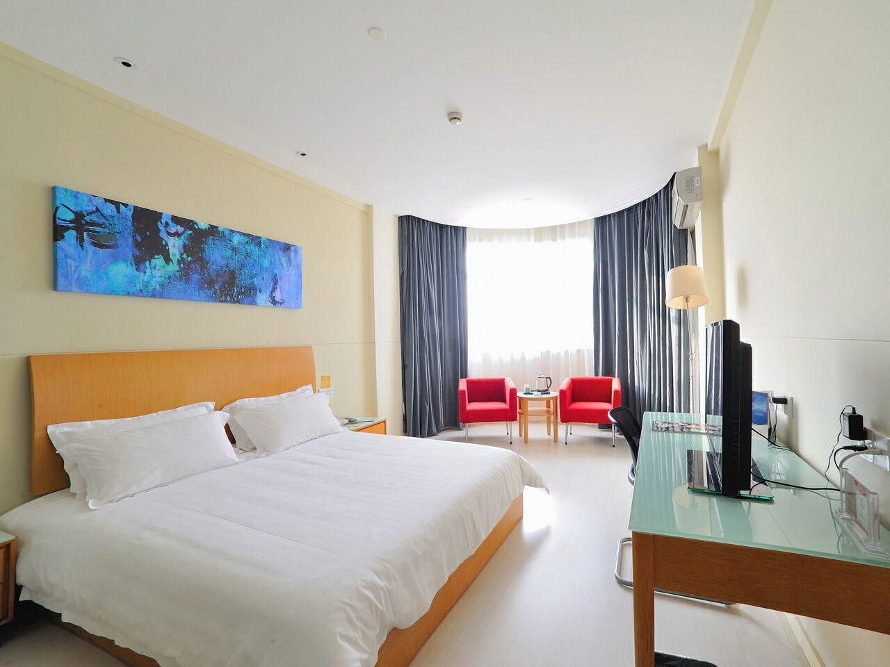 WH - Superior Bed Suite