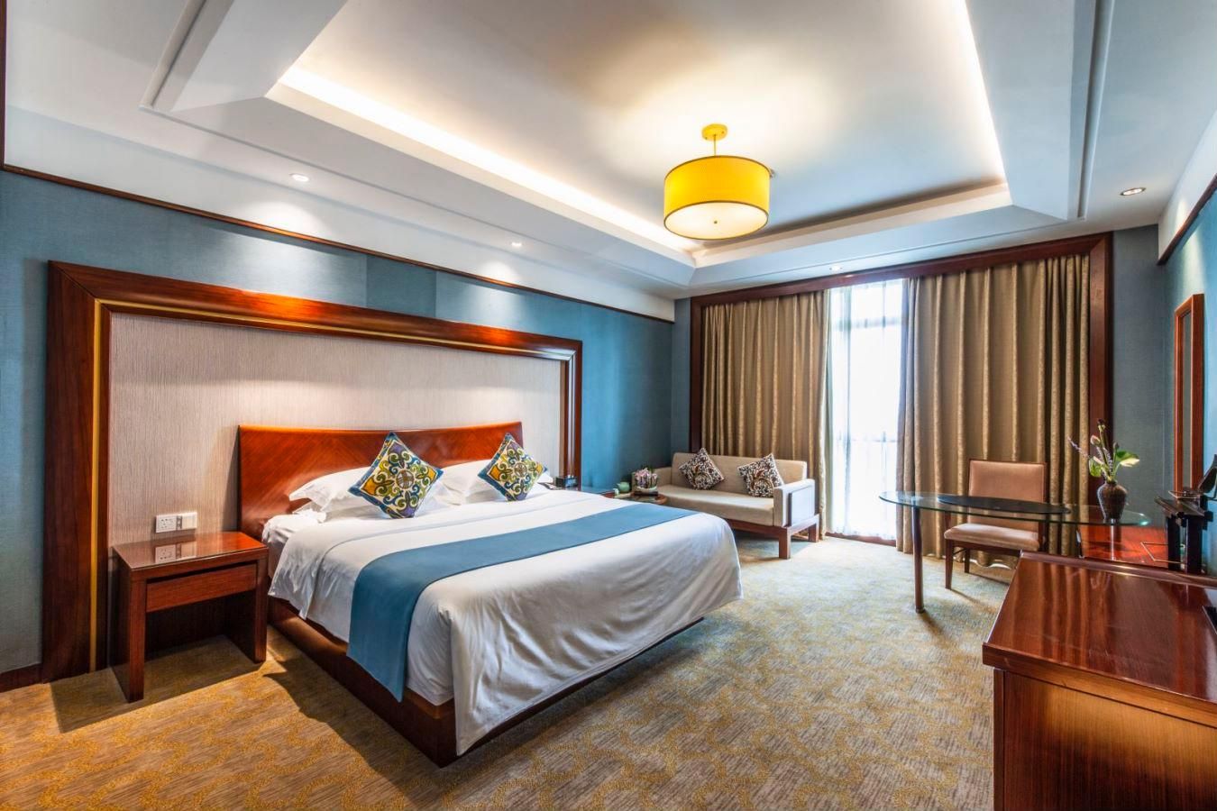 Executive King Room