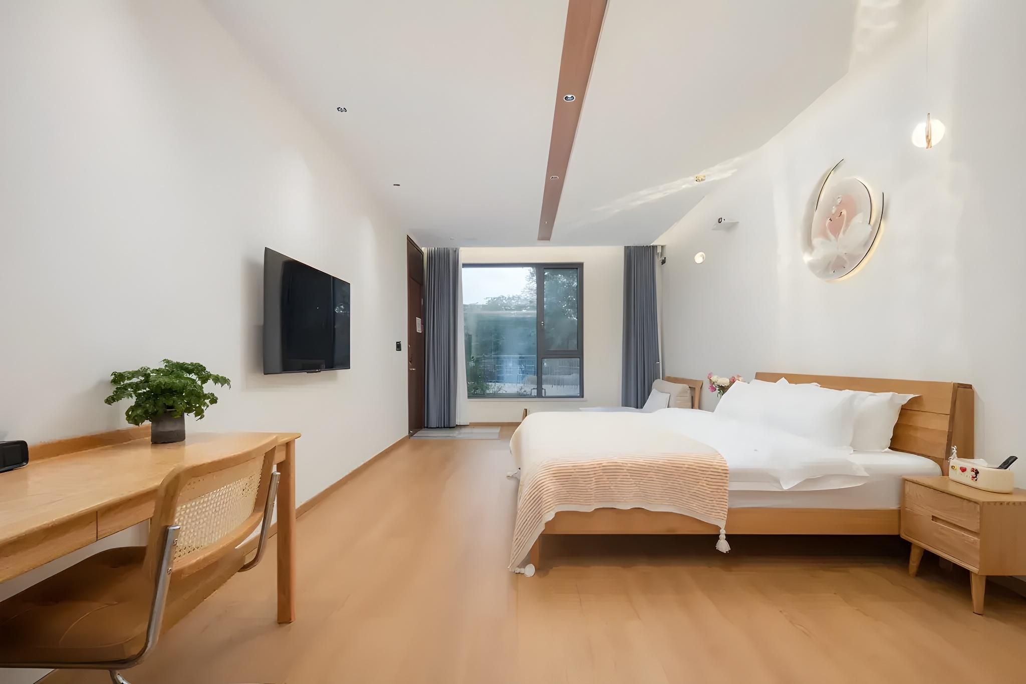 Terrance Suite