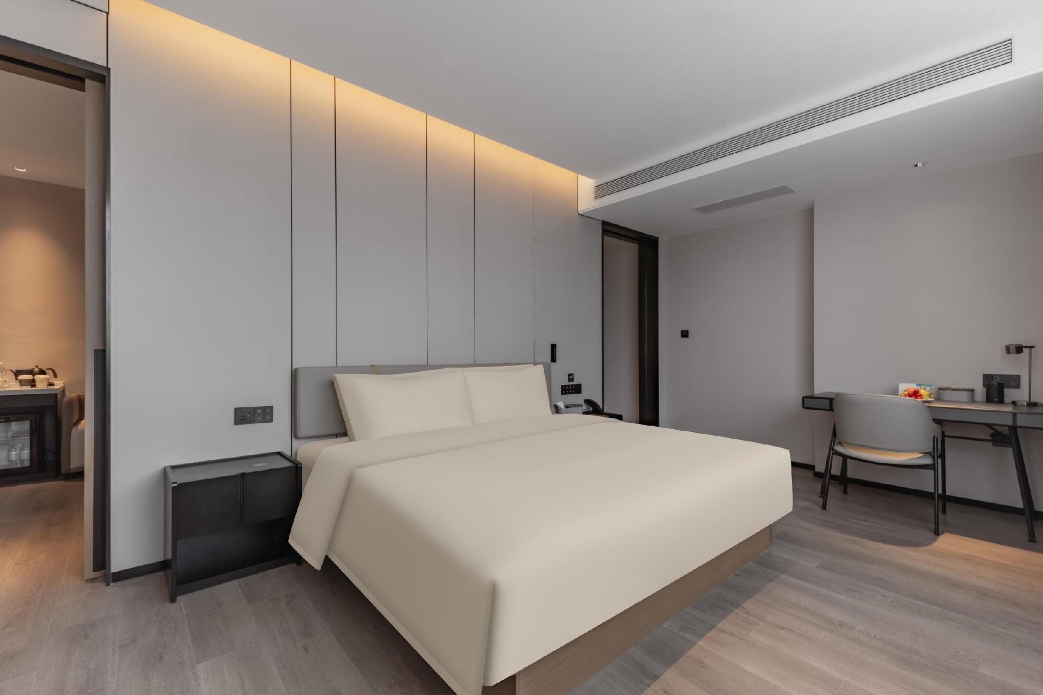 Premier Suites