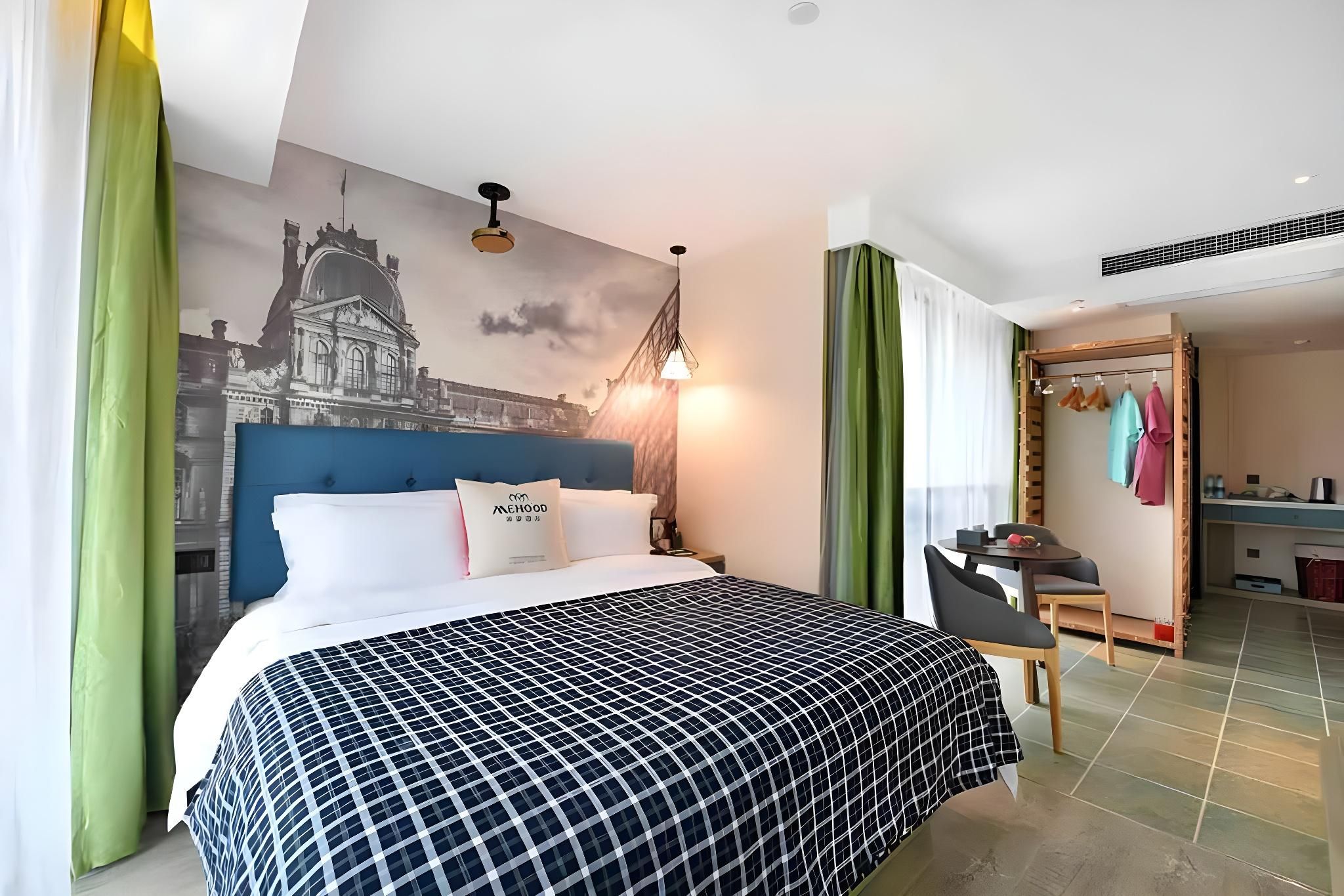 Edinburgh 1 Bed Room