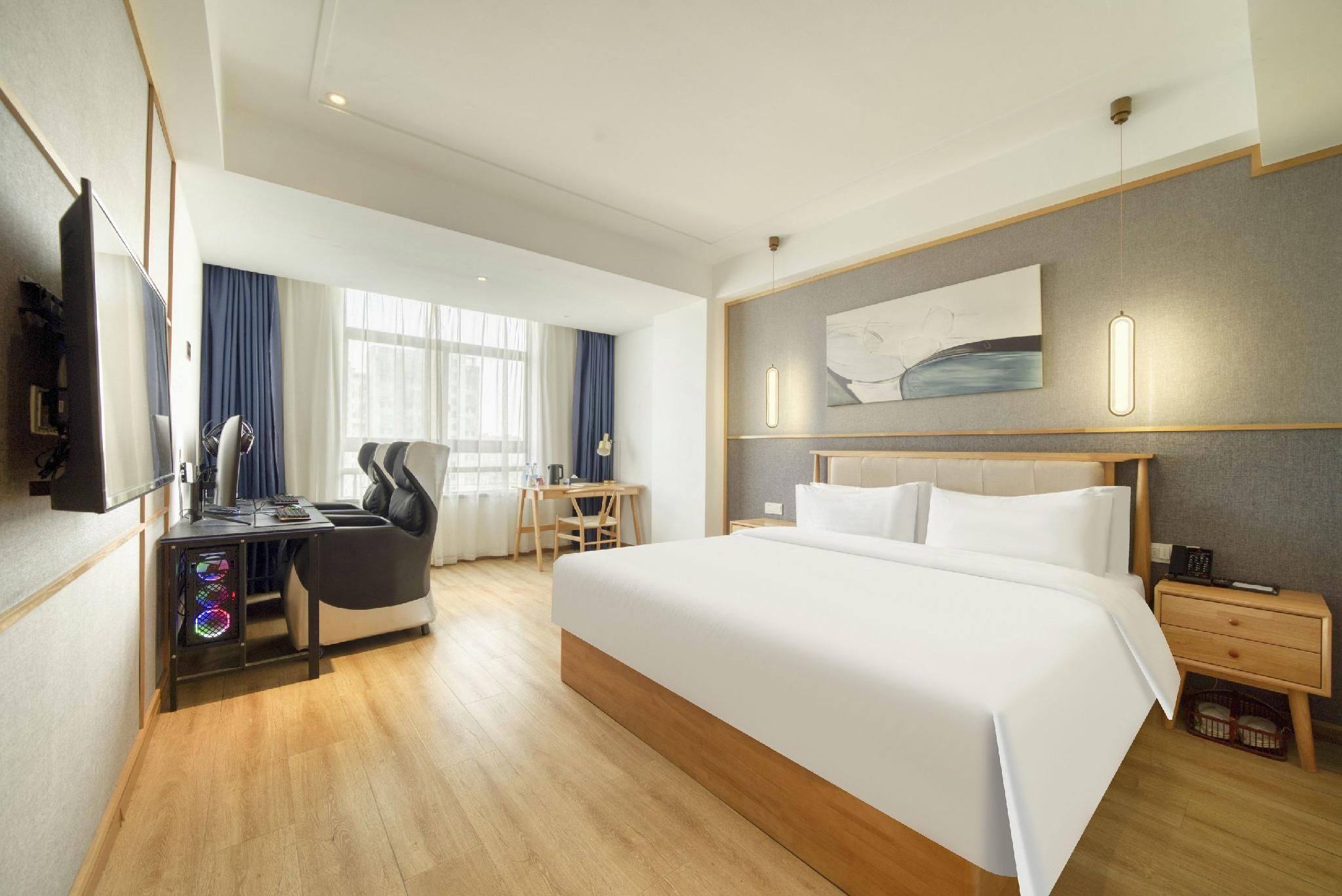 Double Room with View