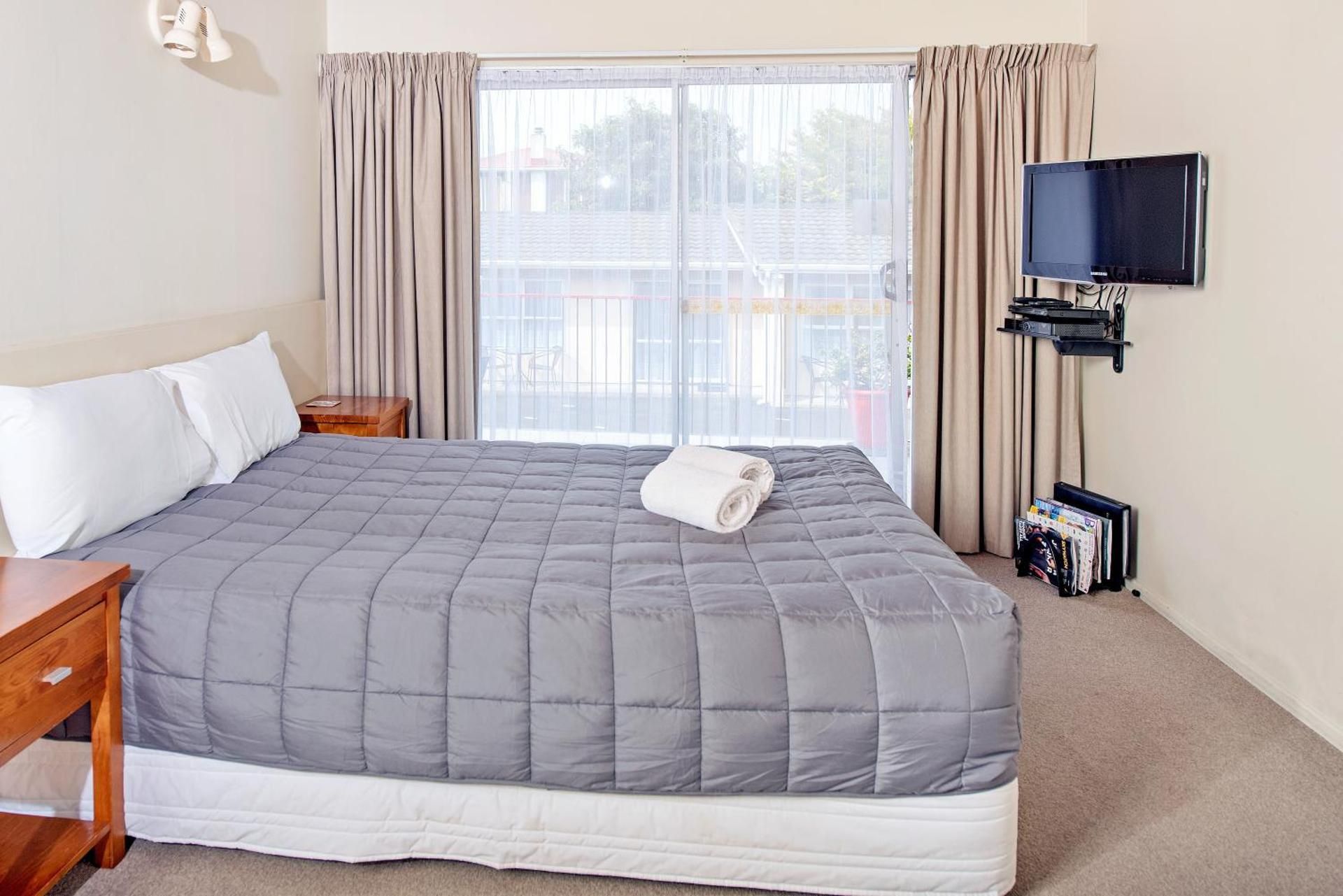 One-Bedroom Family Apartment