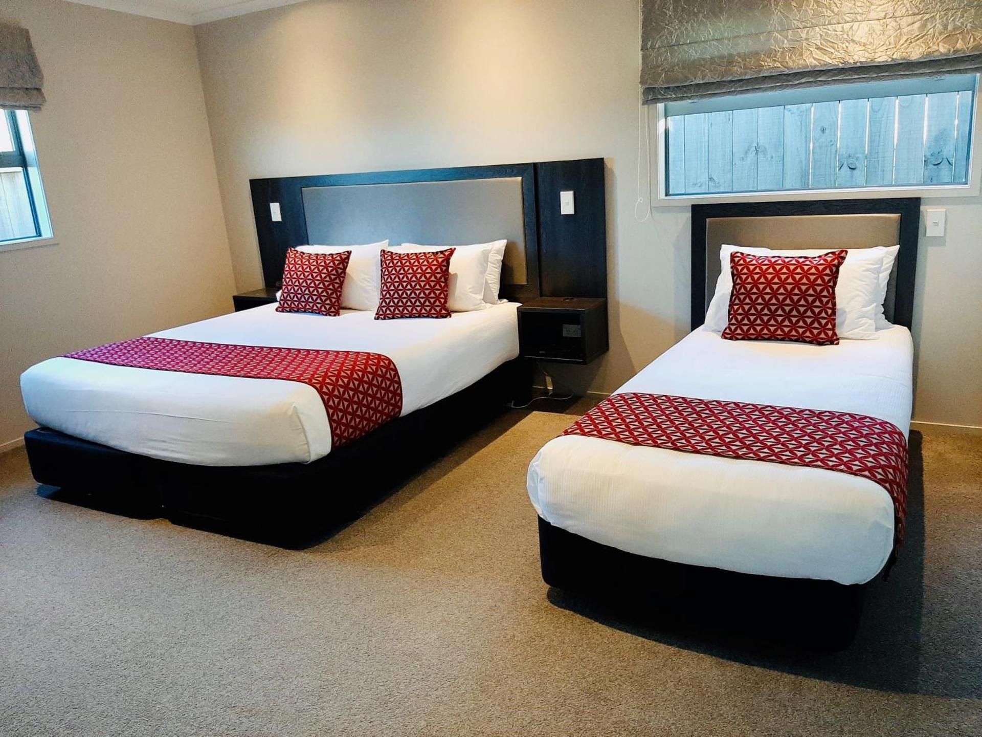 Deluxe Suite with Spa Bath