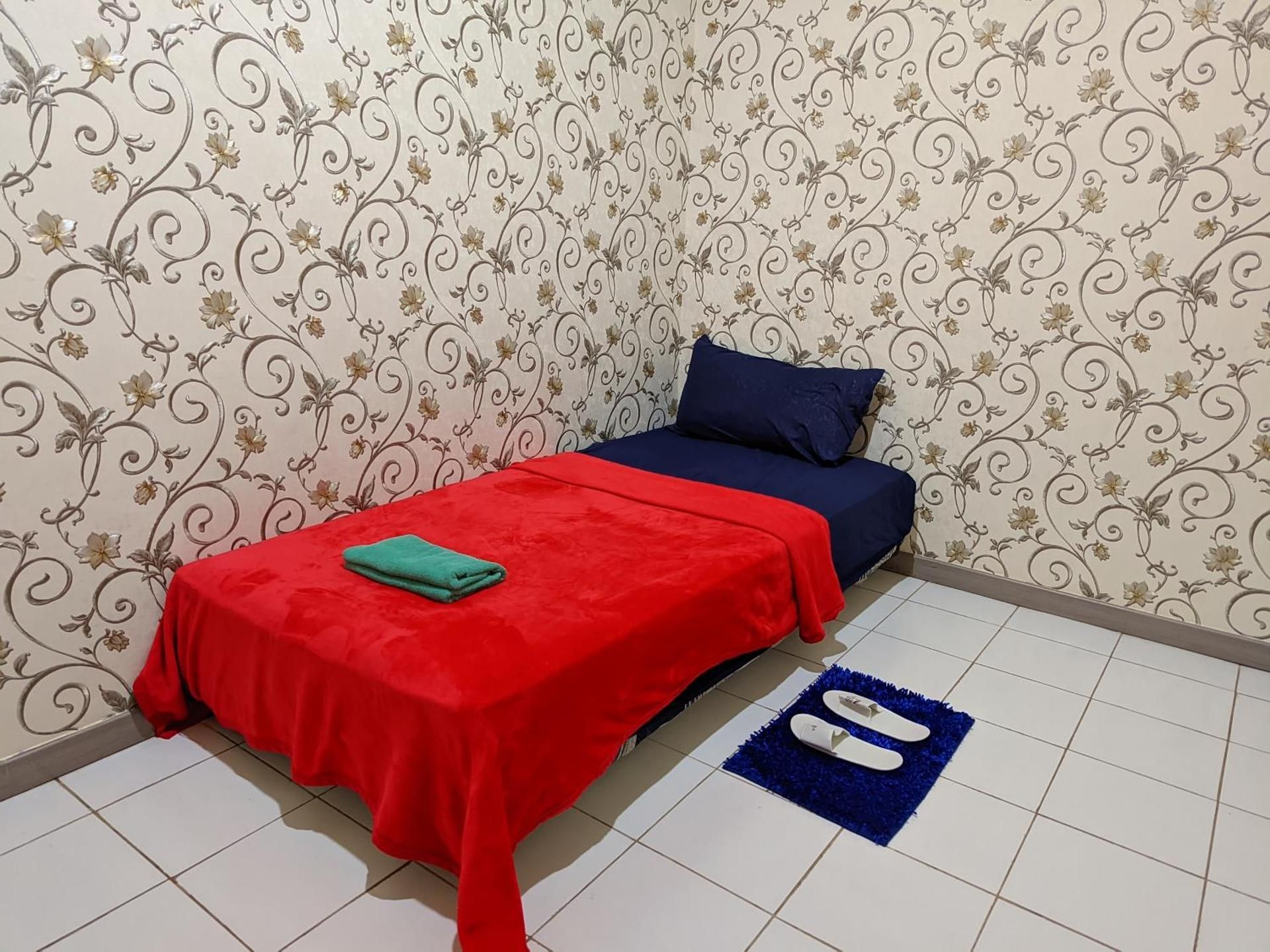 Budget Single Room