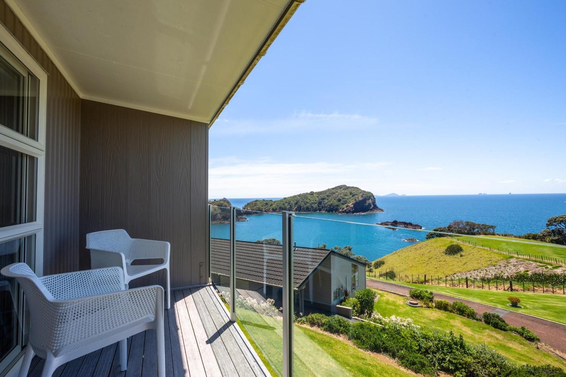 1 Bedroom Ocean View