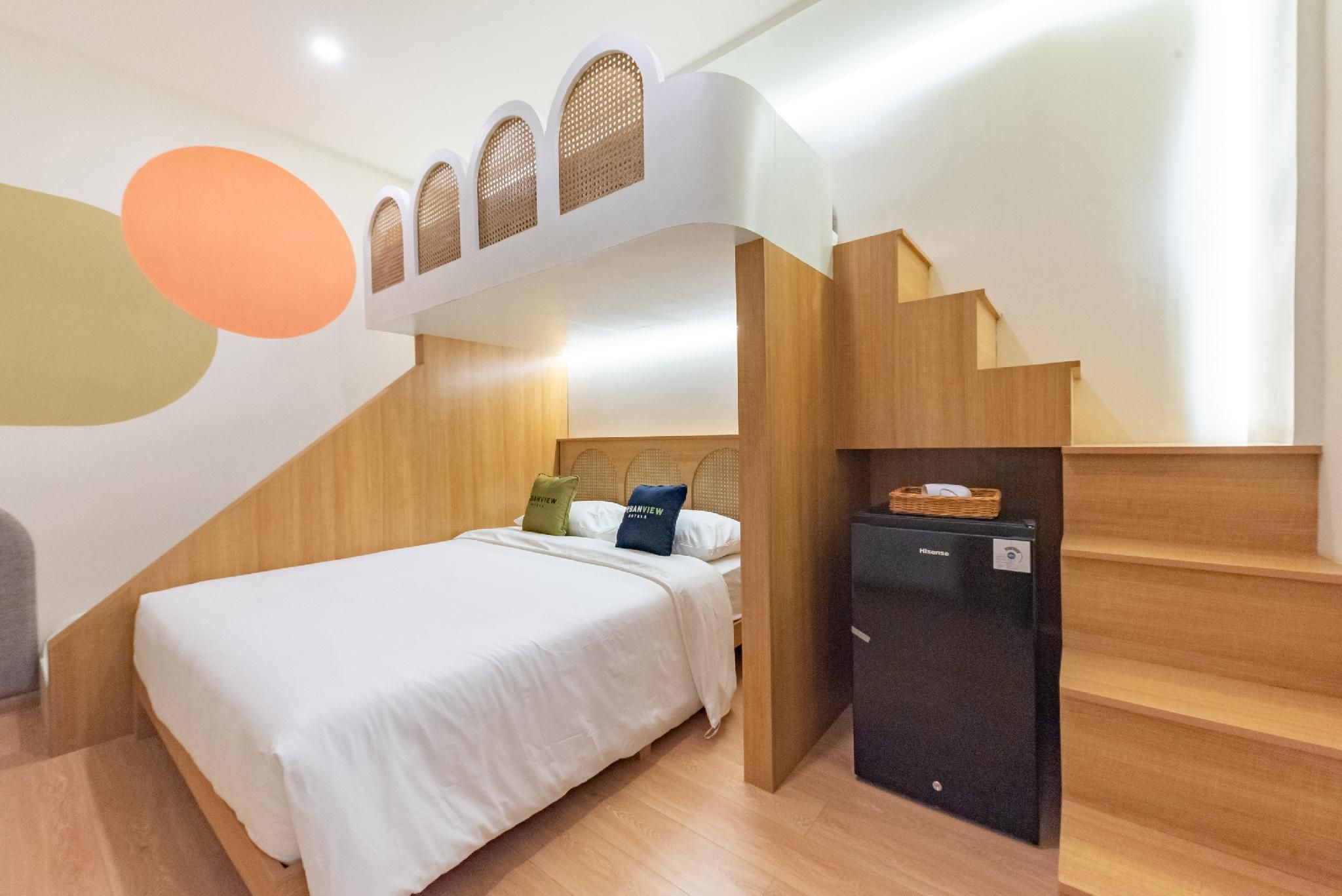 Executive Room