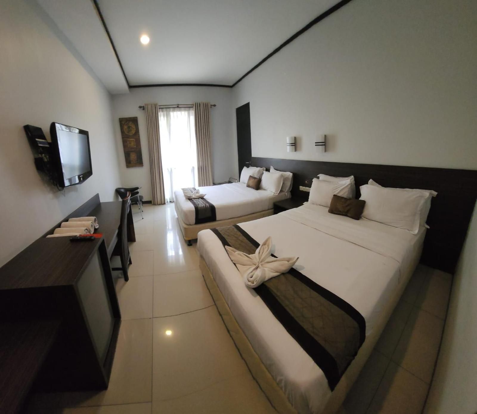 Queen Room