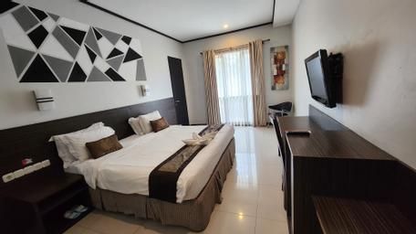Deluxe Double Room - No Credit Card Needed
