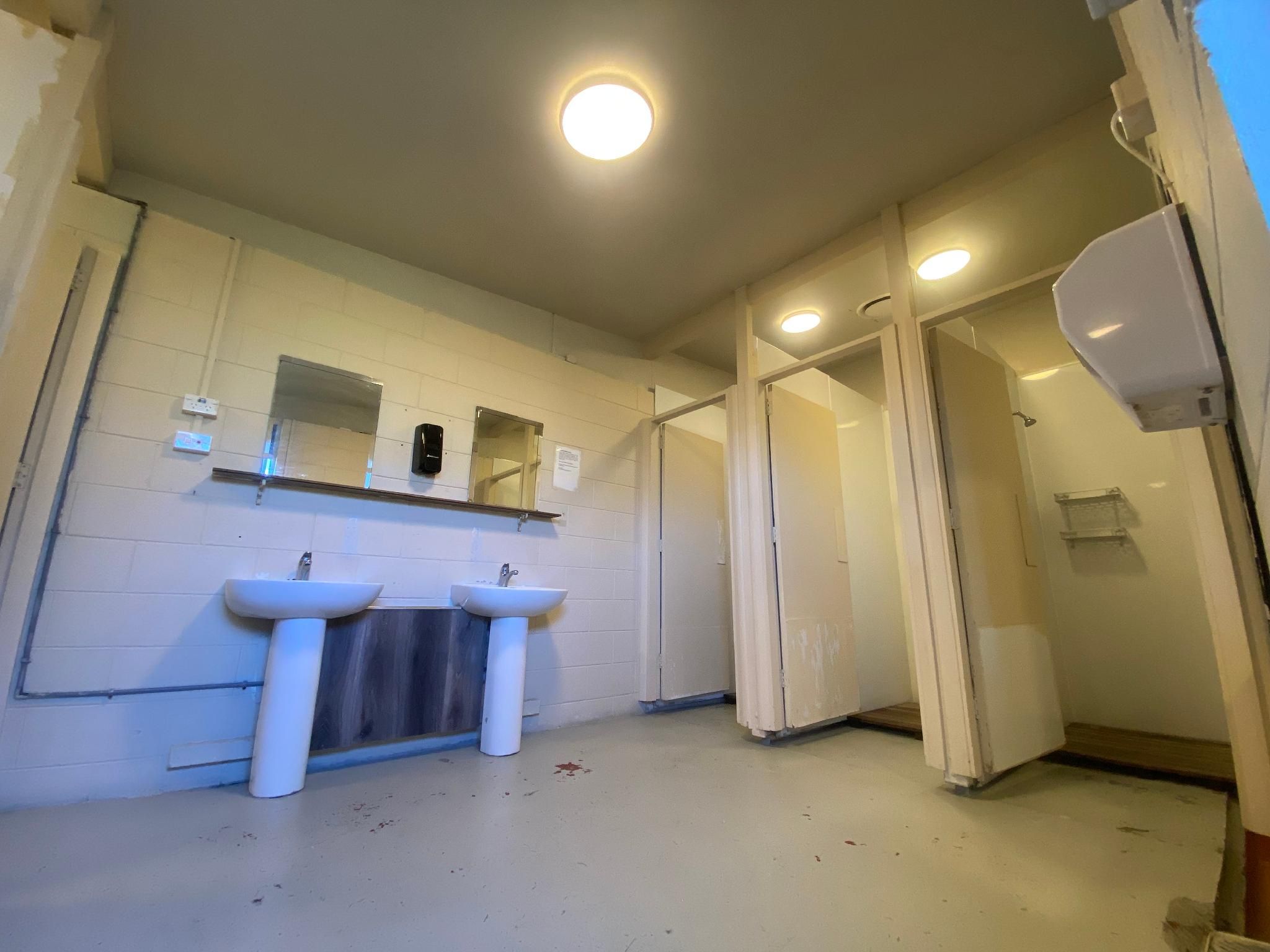 Cabin for 3 Adults with Bunk Bed and Extra Bed - Non-Smoking