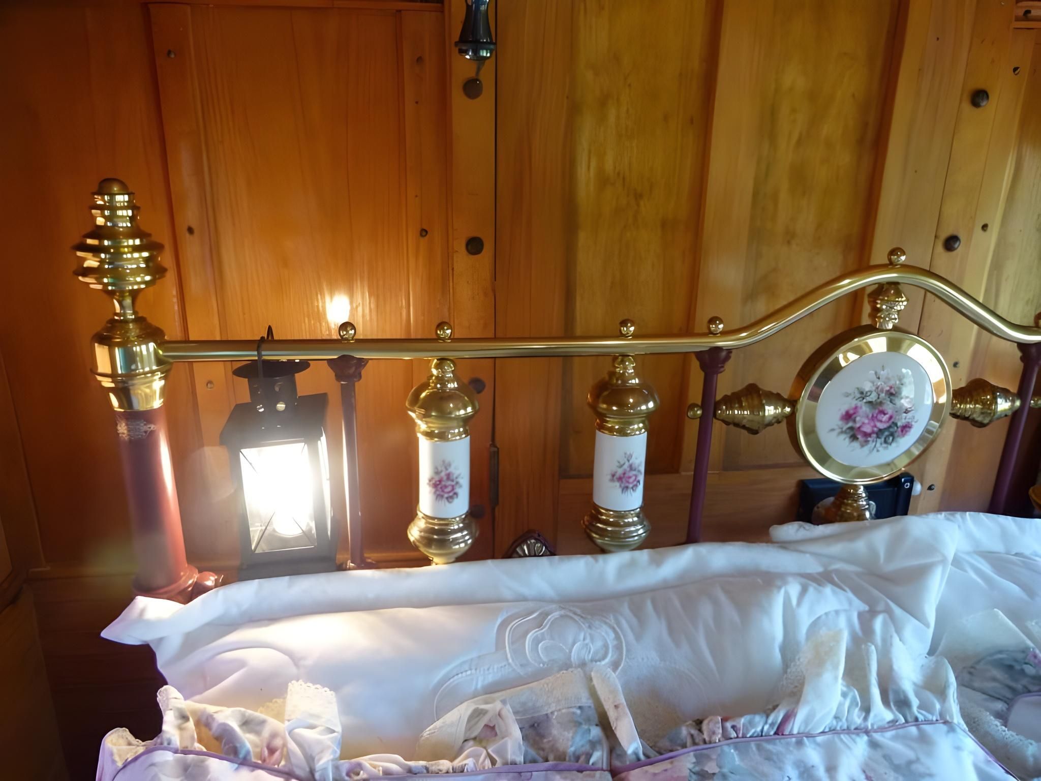 Wacky Stays Train Carriage 2