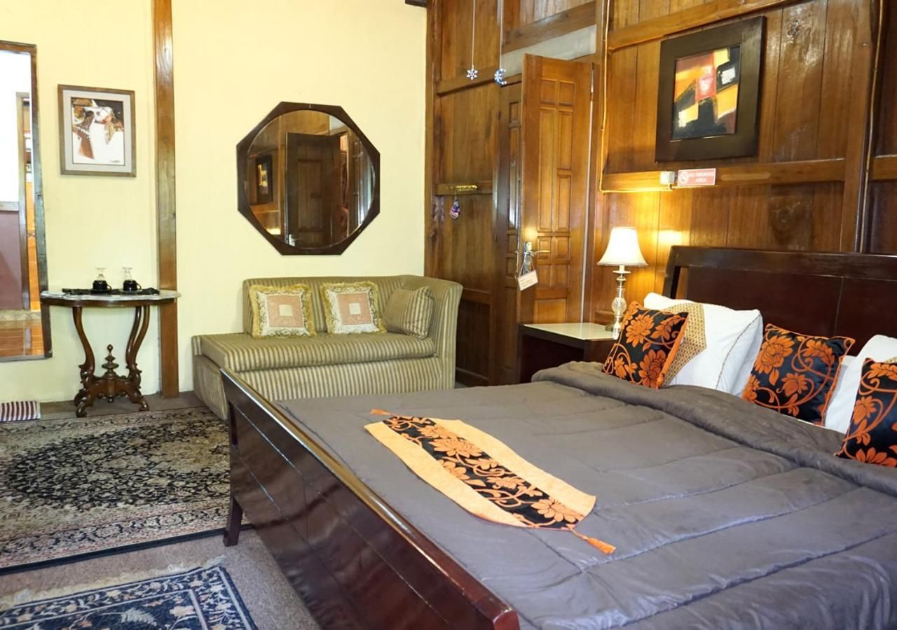 Suite with Balcony
