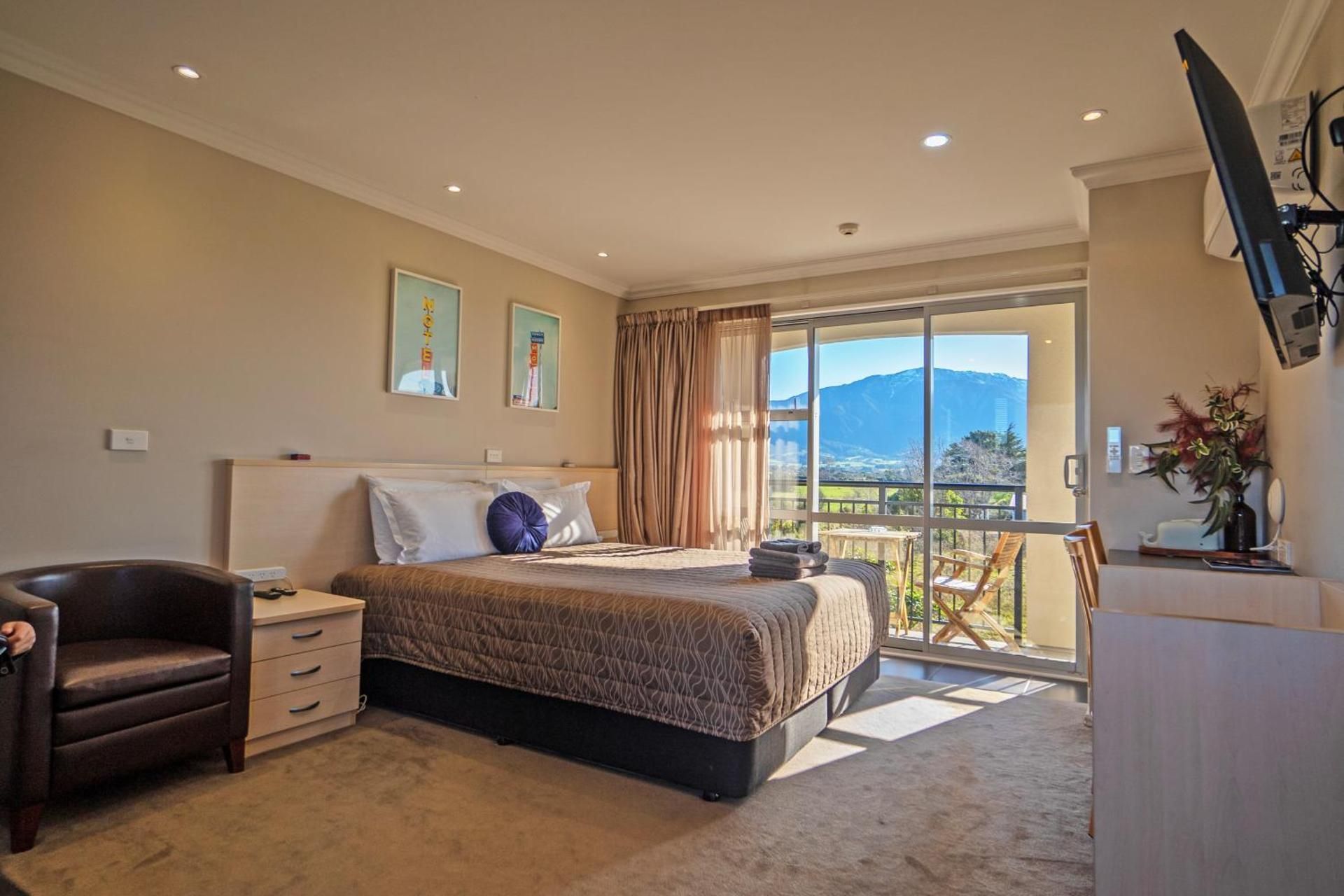 Mondello Motels Studio