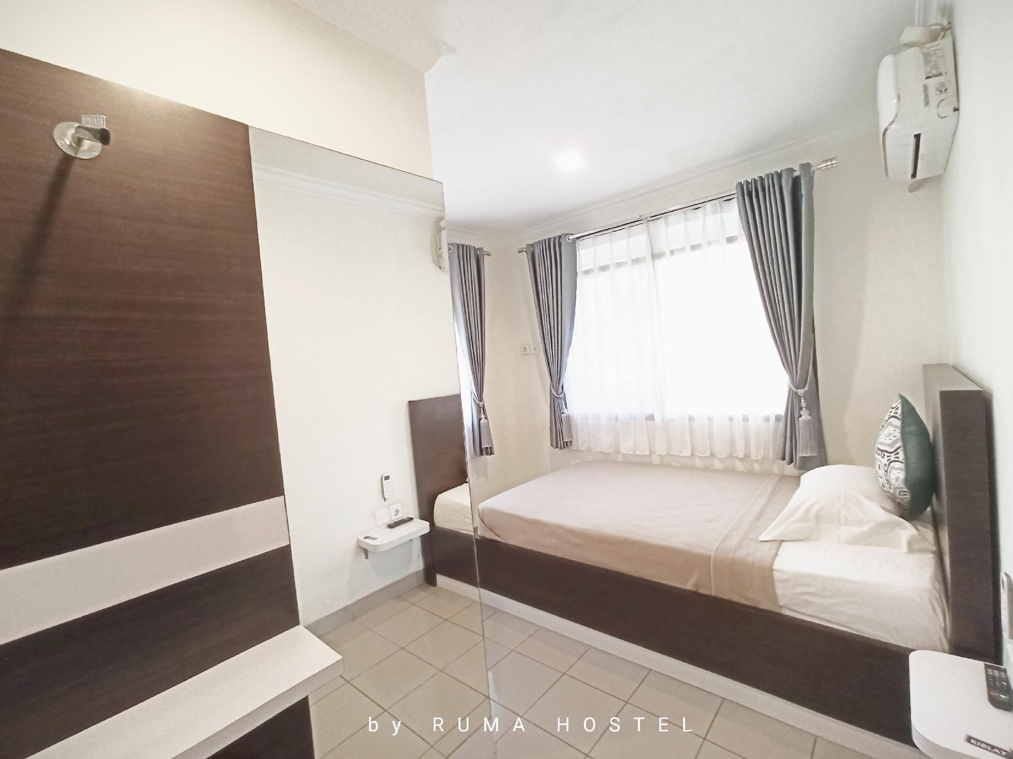Deluxe Single Room