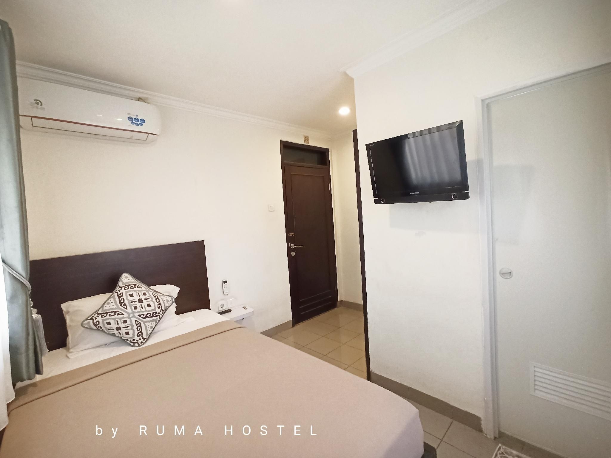 Deluxe Single Room