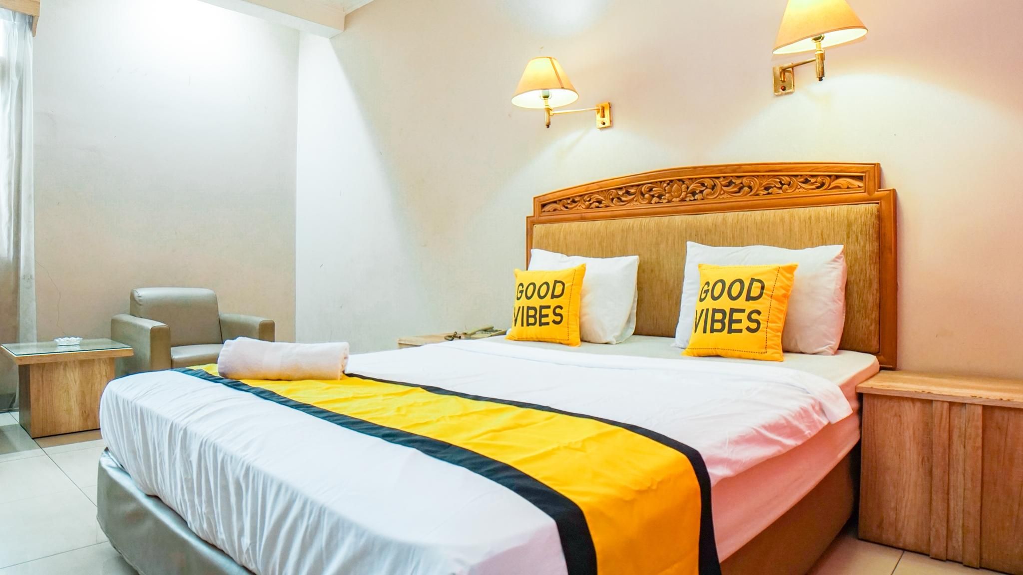 Deluxe Double or Twin Room