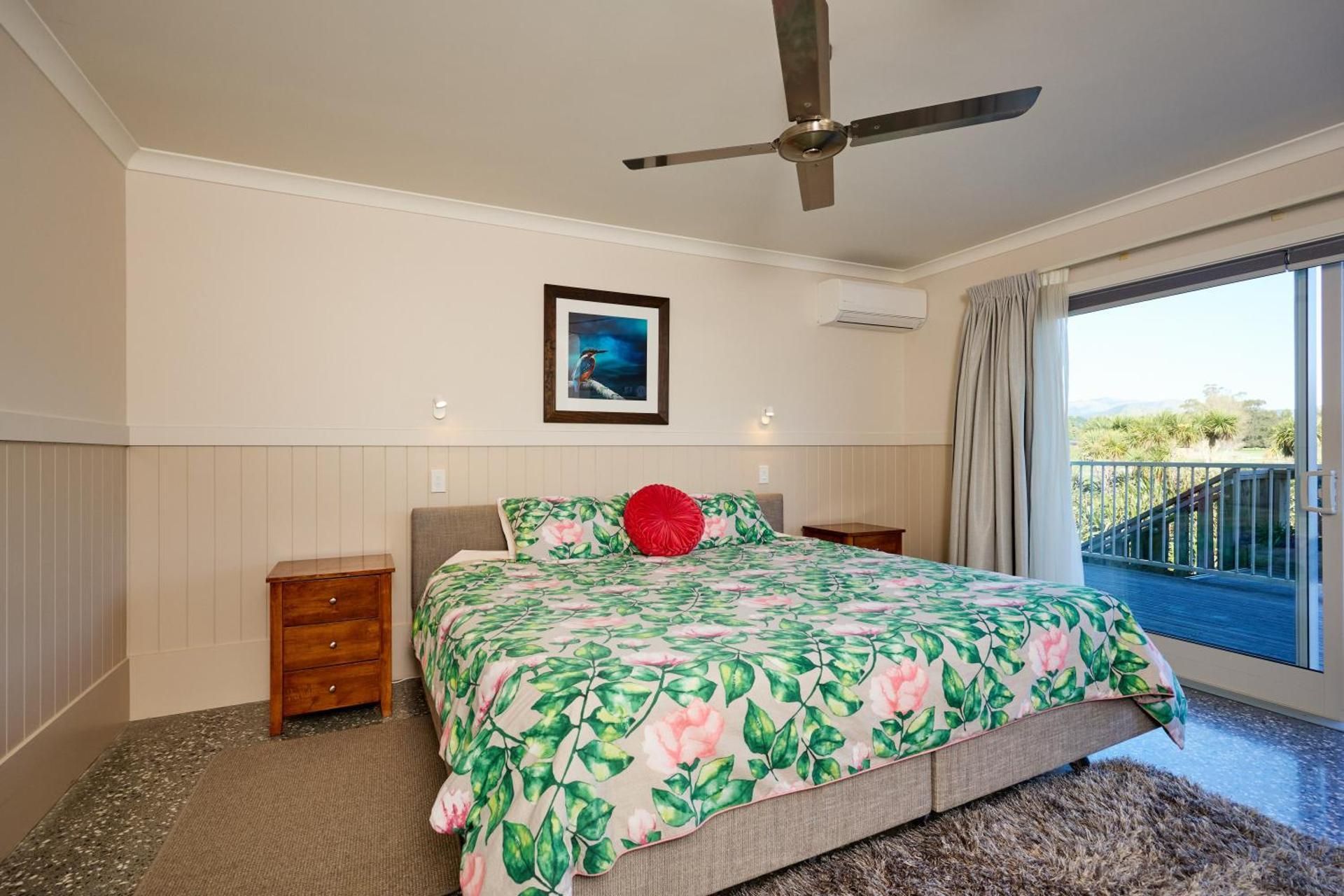 Double Room with Mountain View