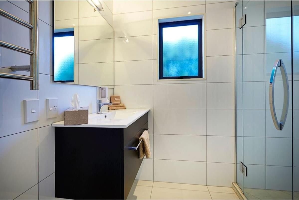 Superior 2 Bedroom Unit - Sleeps 4