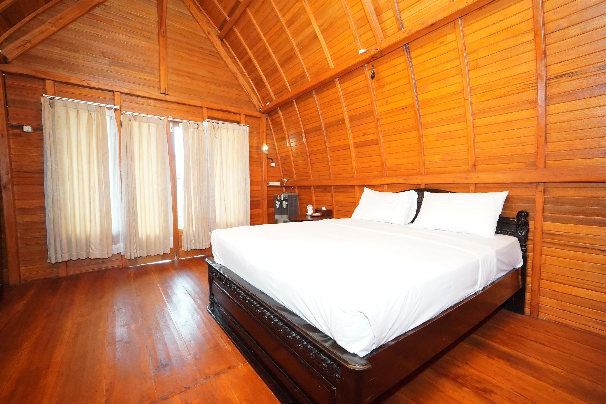 Deluxe Room Non-Smoking