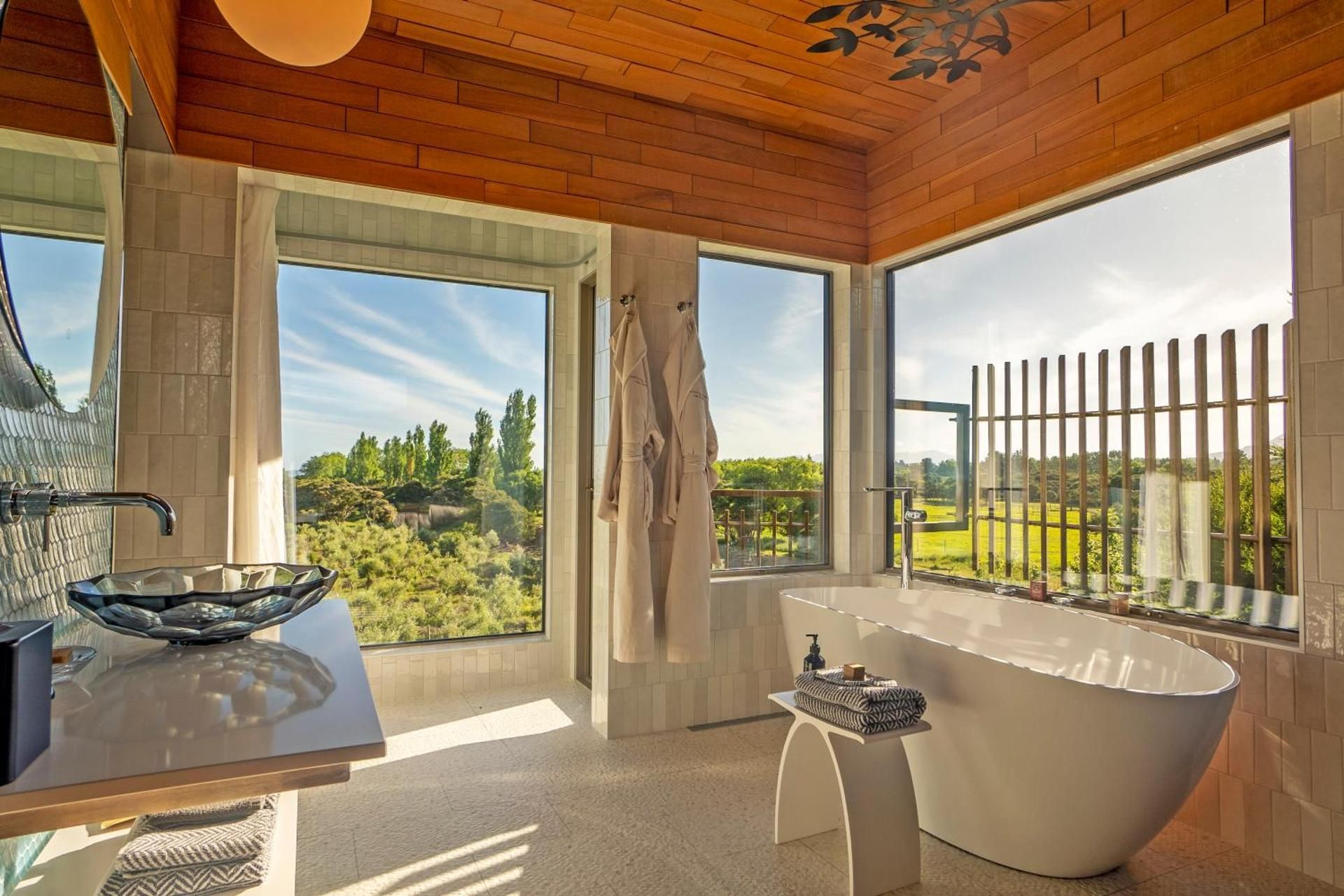 Superior Family Suite - Tree House