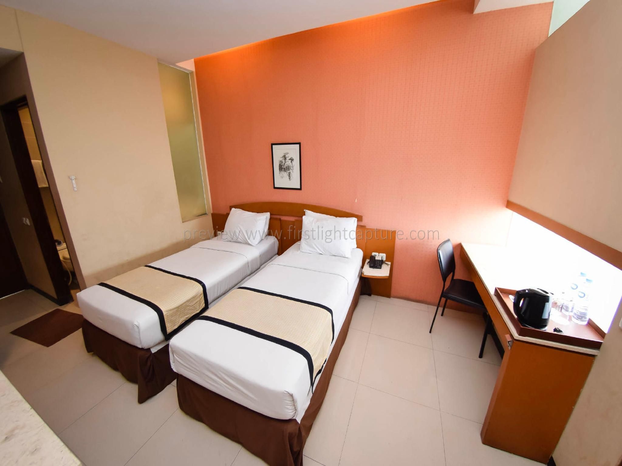 Deluxe Twin Balcony