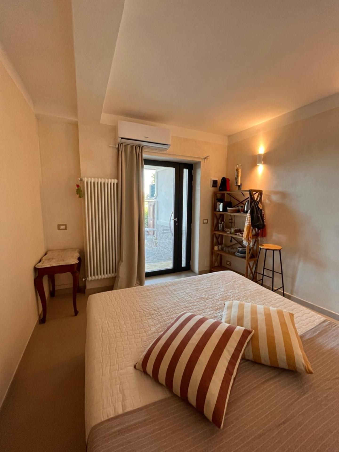 Deluxe Double Room with Balcony and Sea View