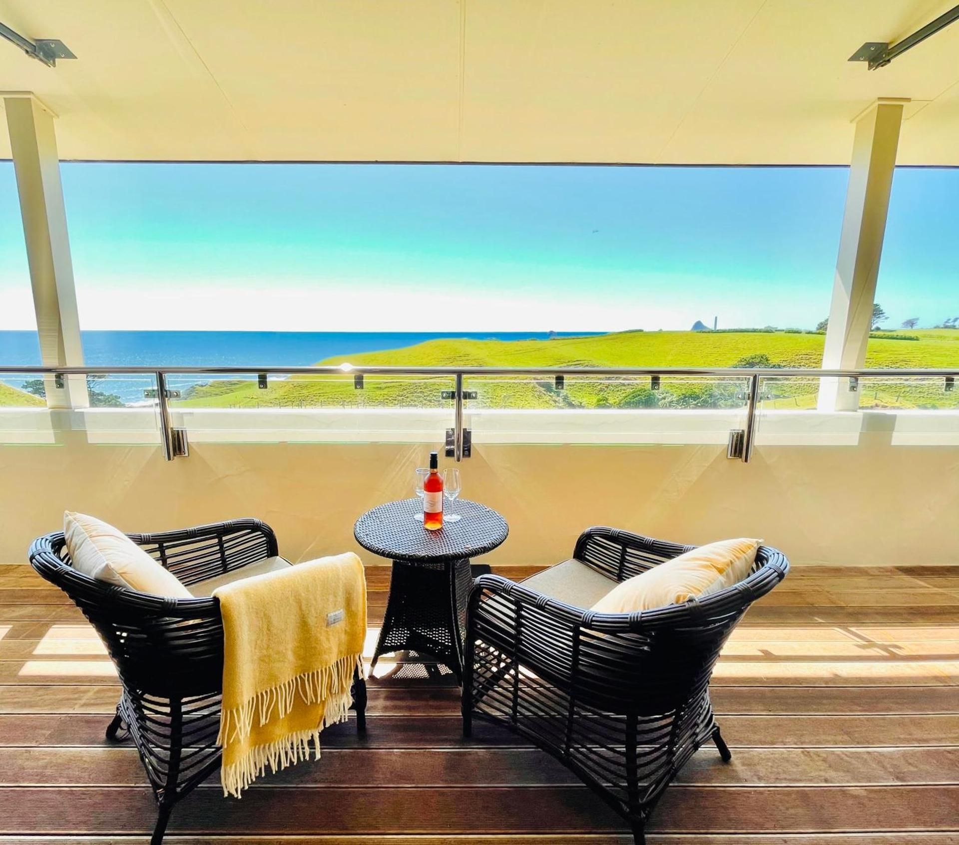 Studio Apartment with Sea View