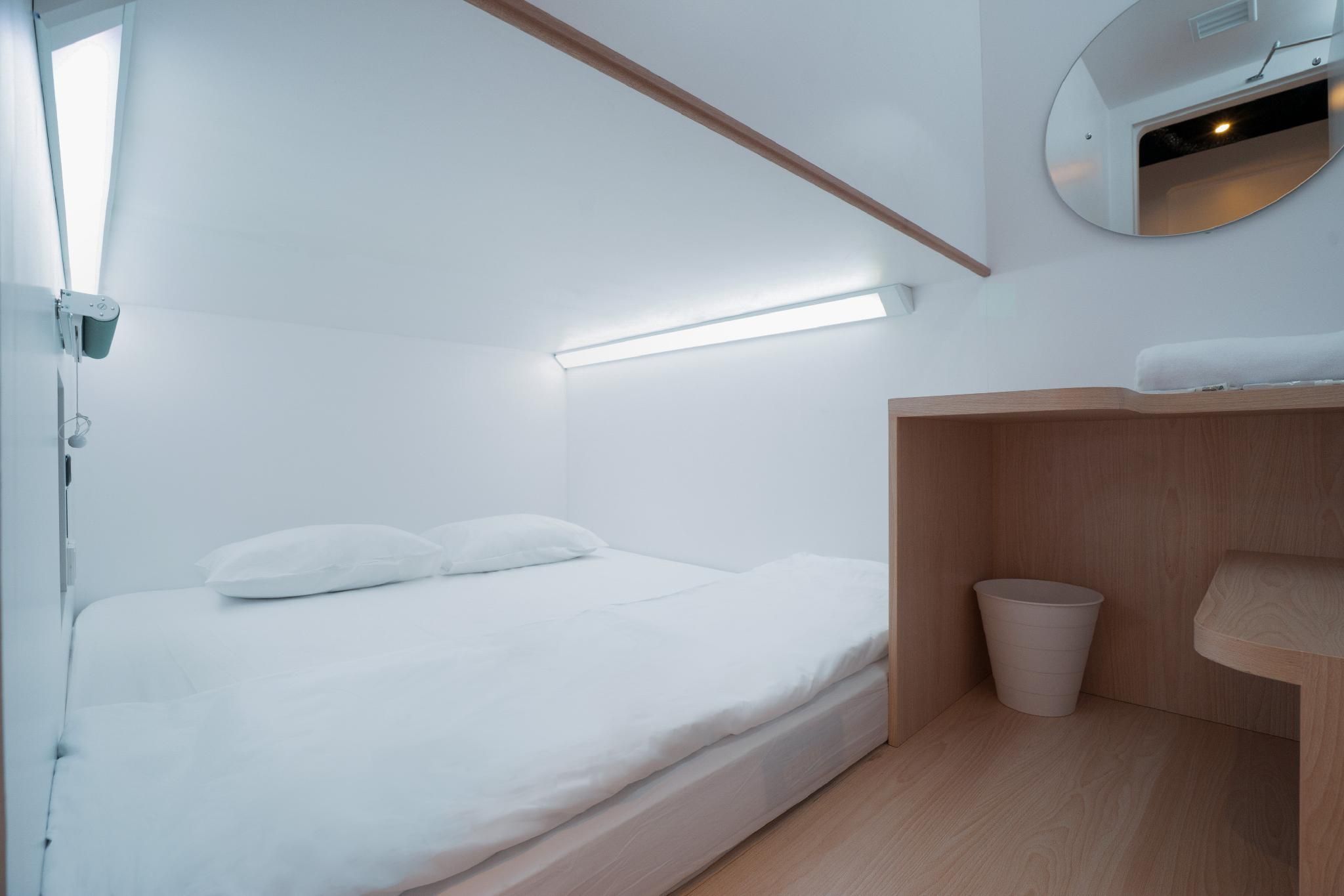 Earth Double Room