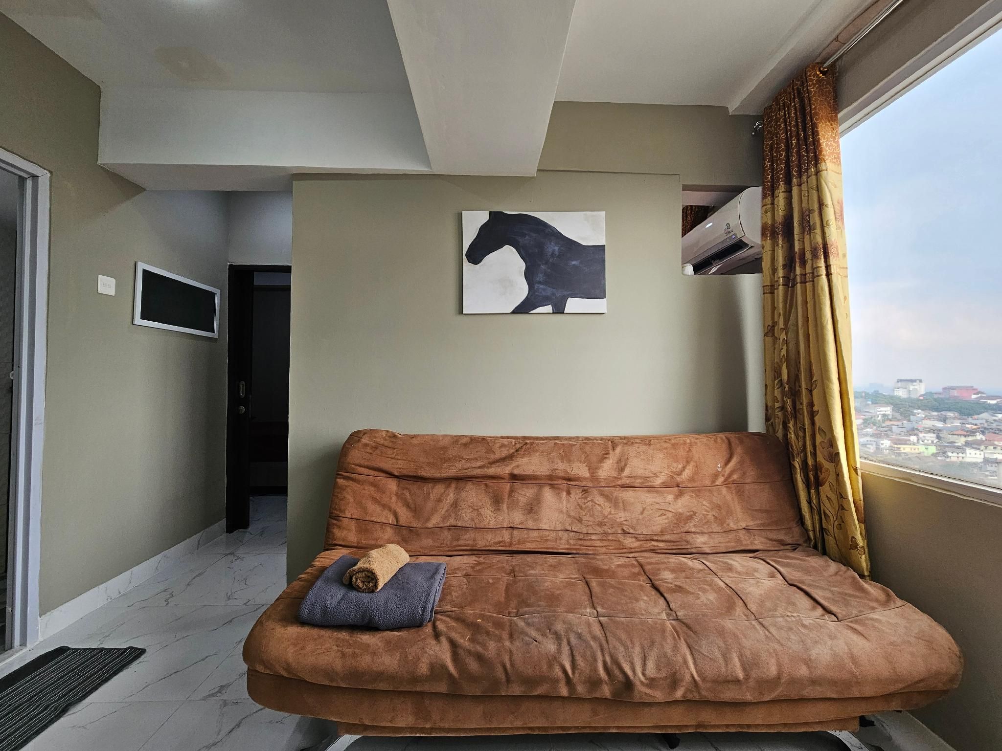 2 Bedroom (Refurbished)