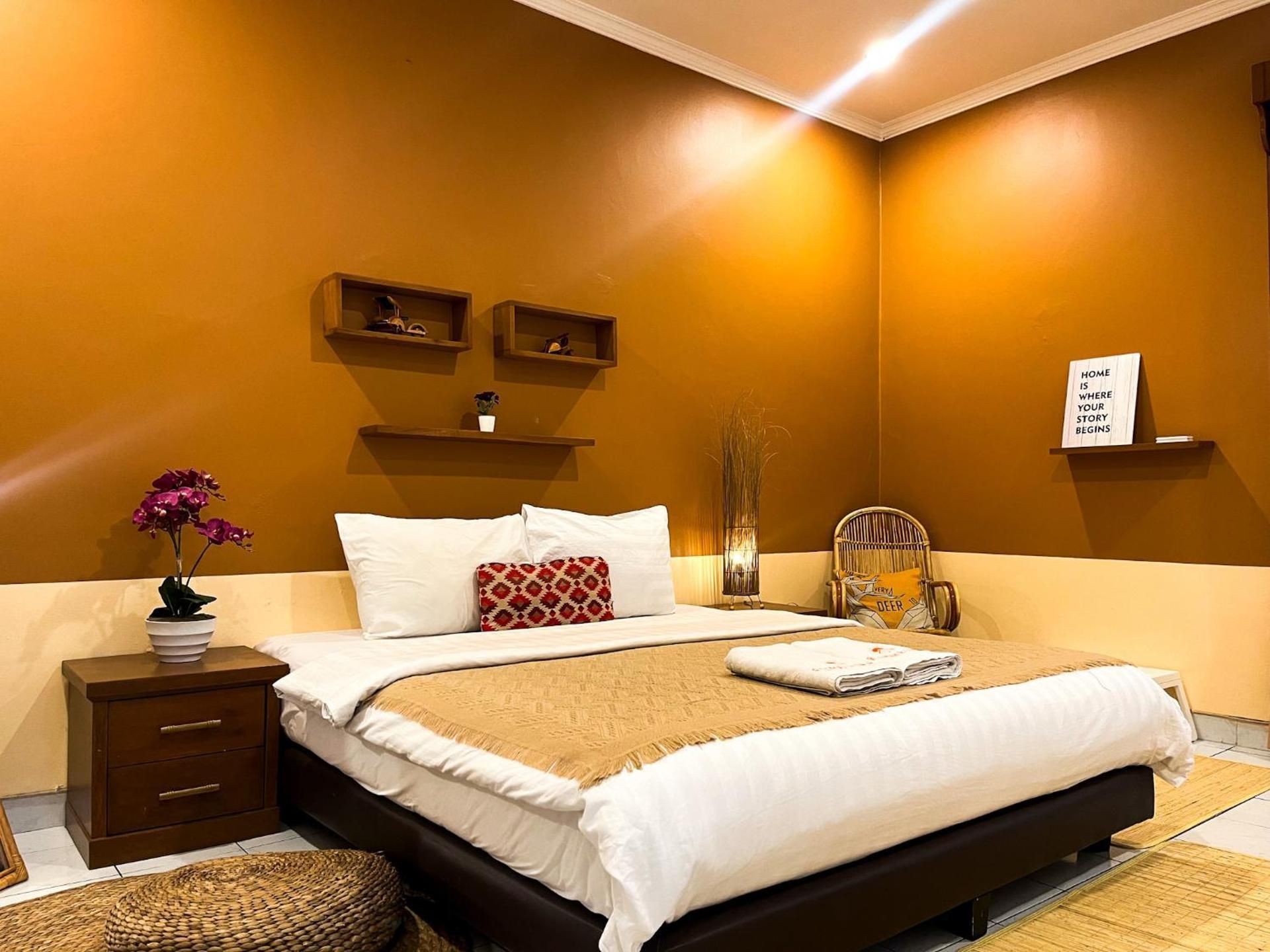 Double Room with Private Bathroom