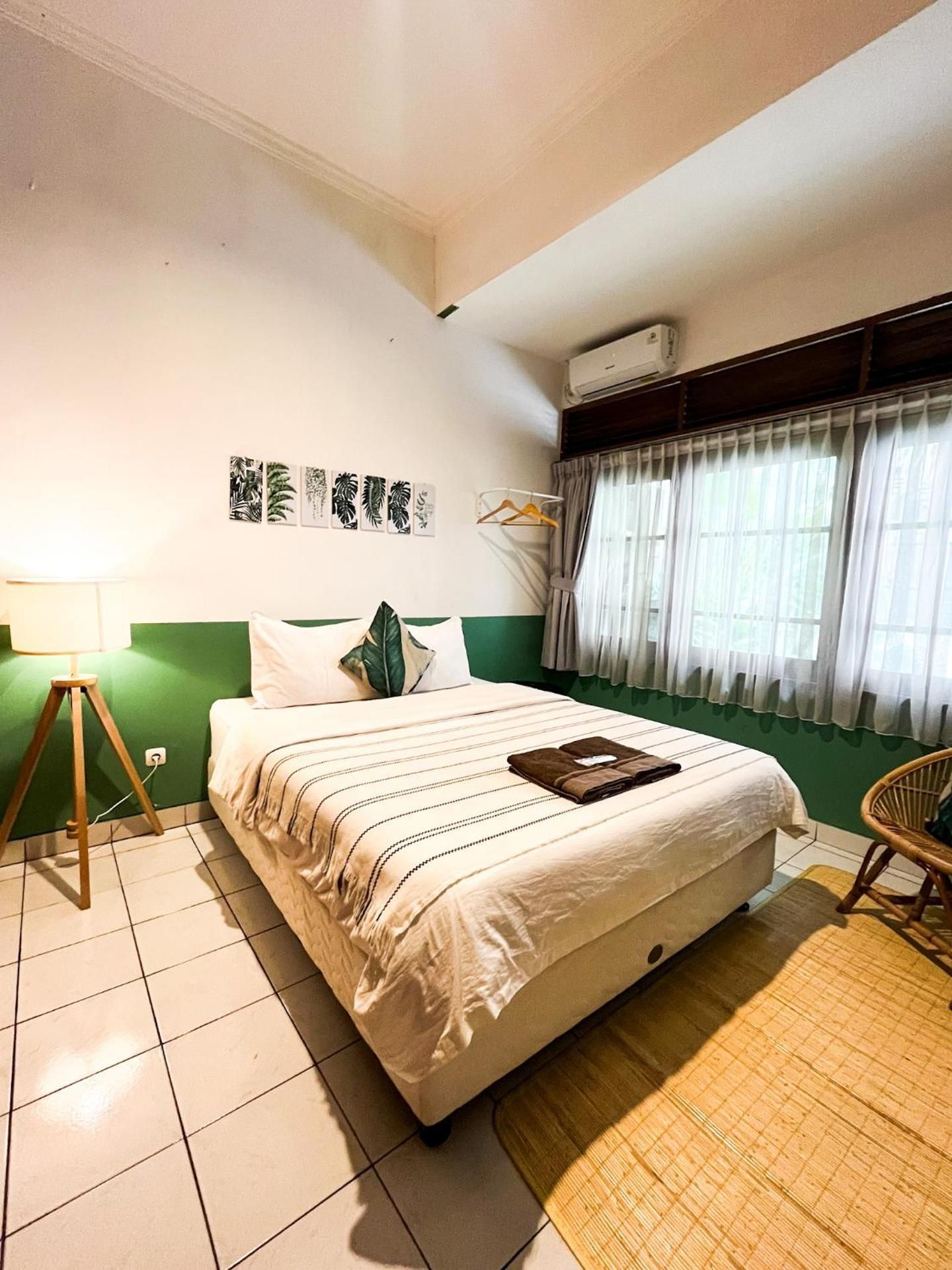 Double Room with Shared Bathroom