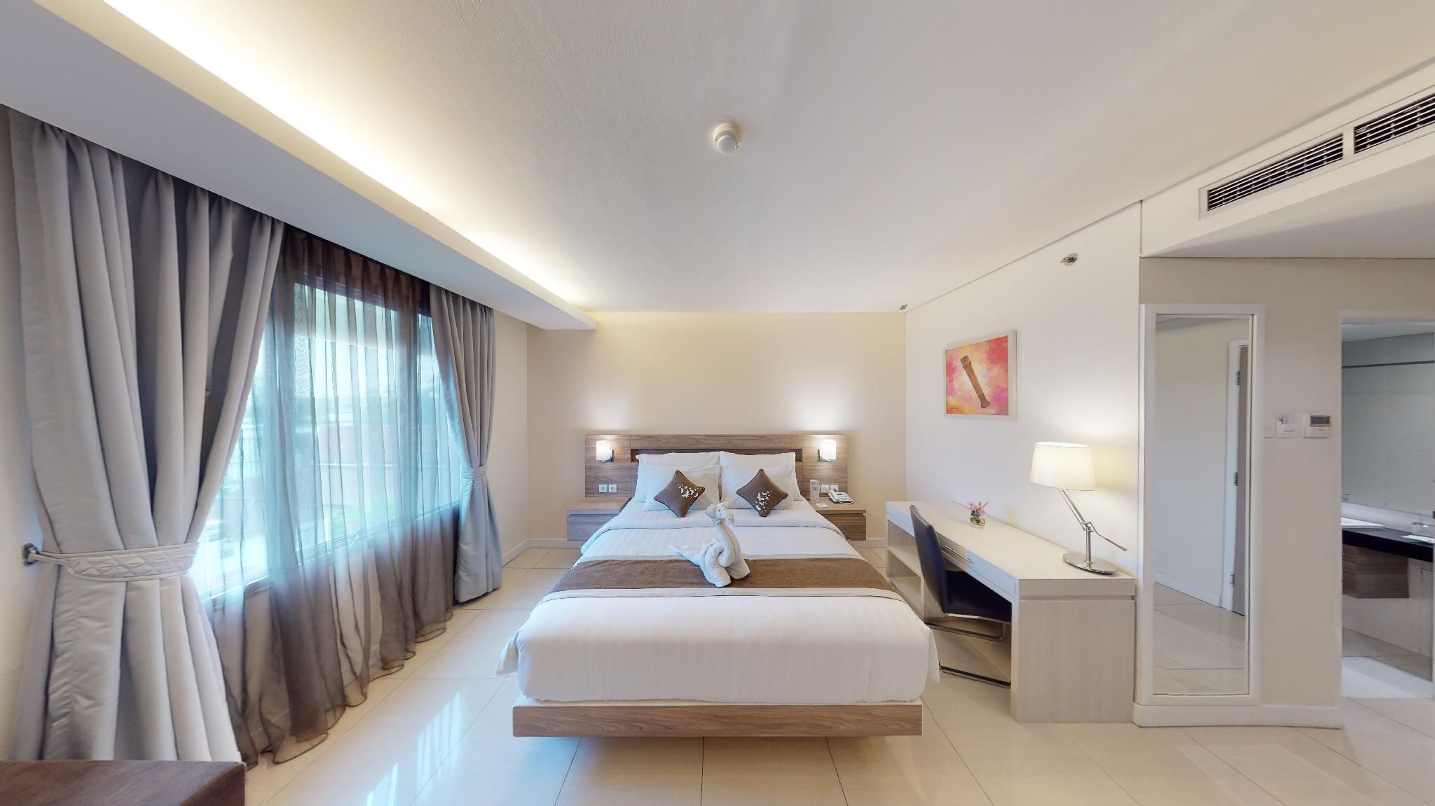 Premiere Room