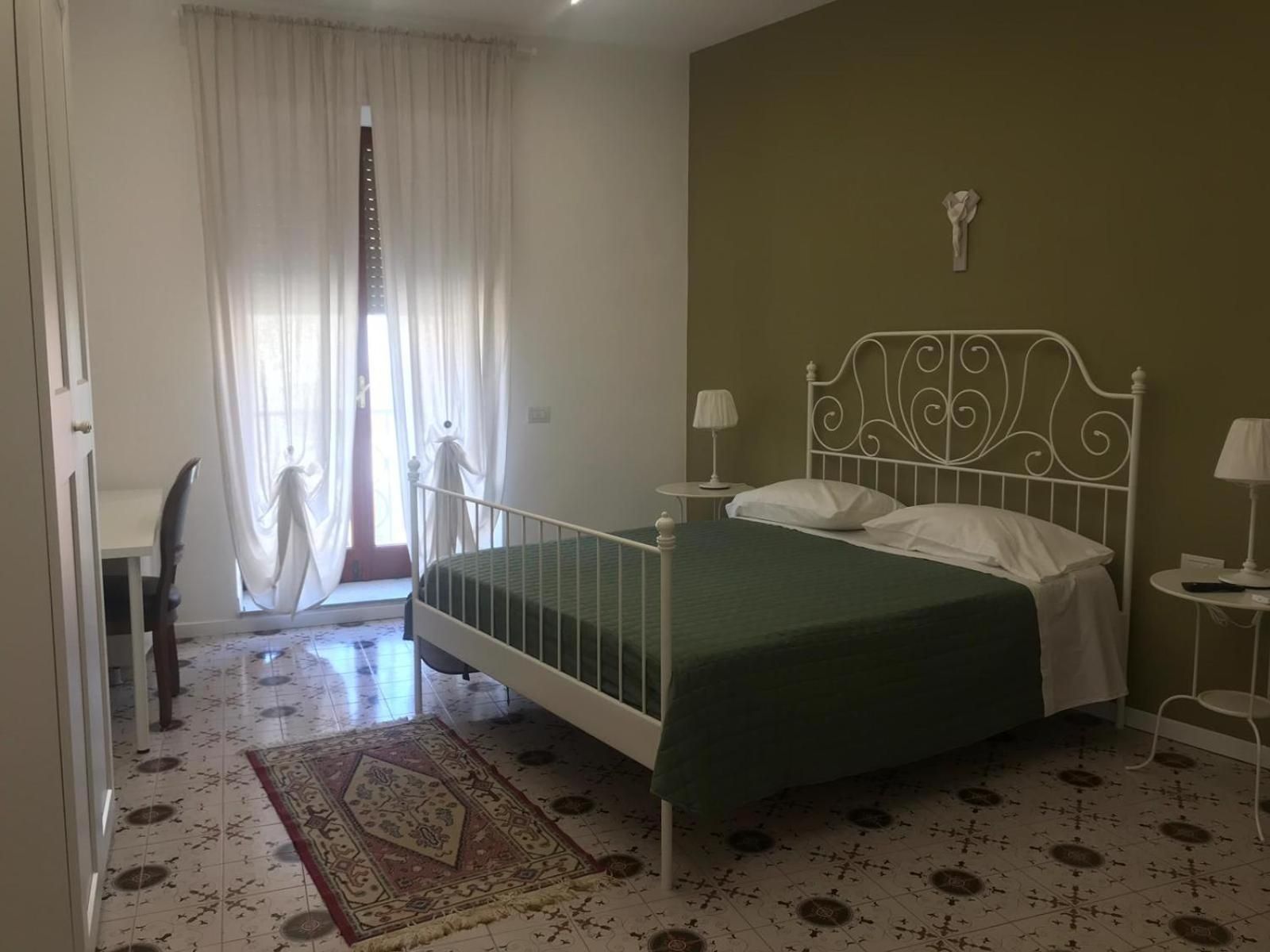 Large Double Room