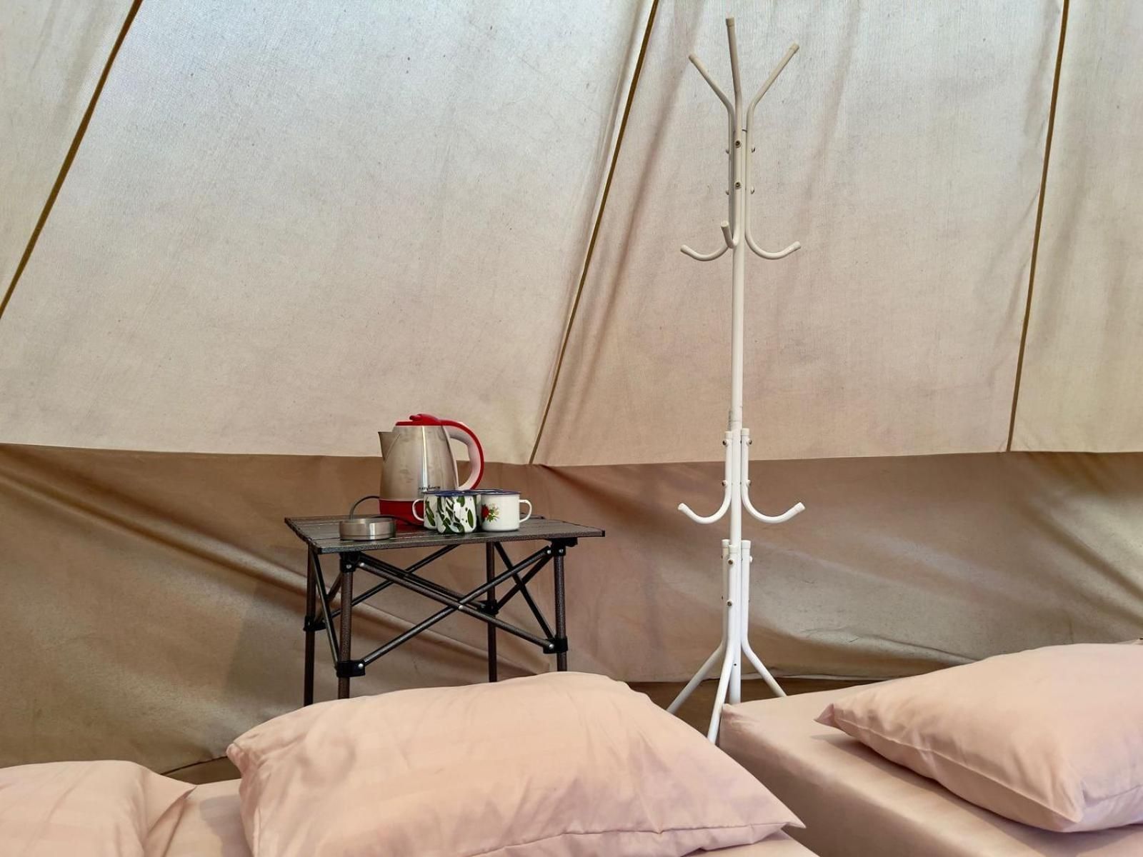 Double or Twin Room with Mountain View