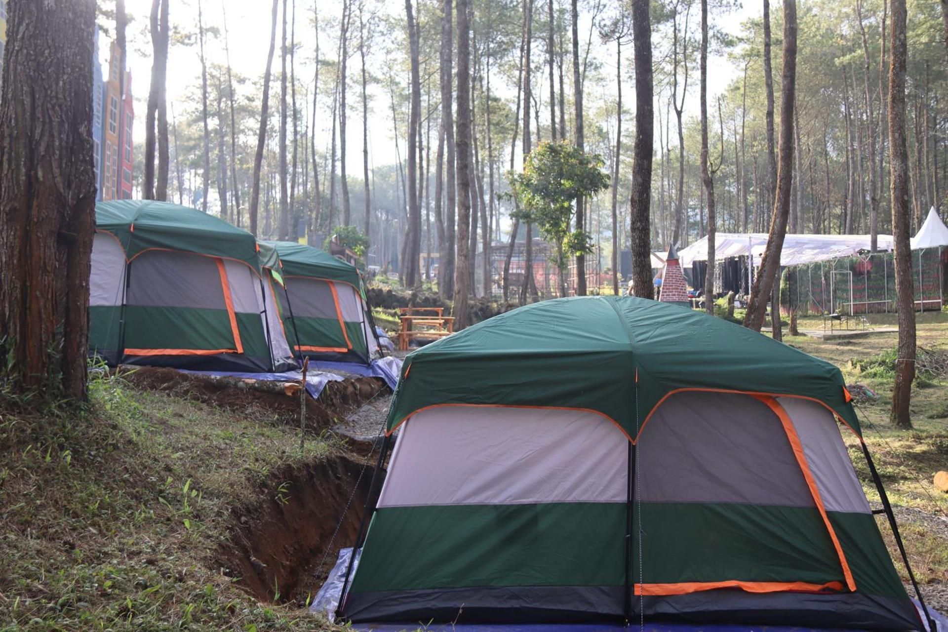 Tent