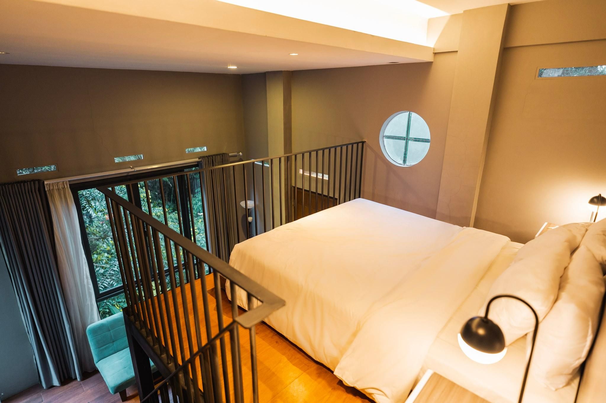 Mezzanine Room